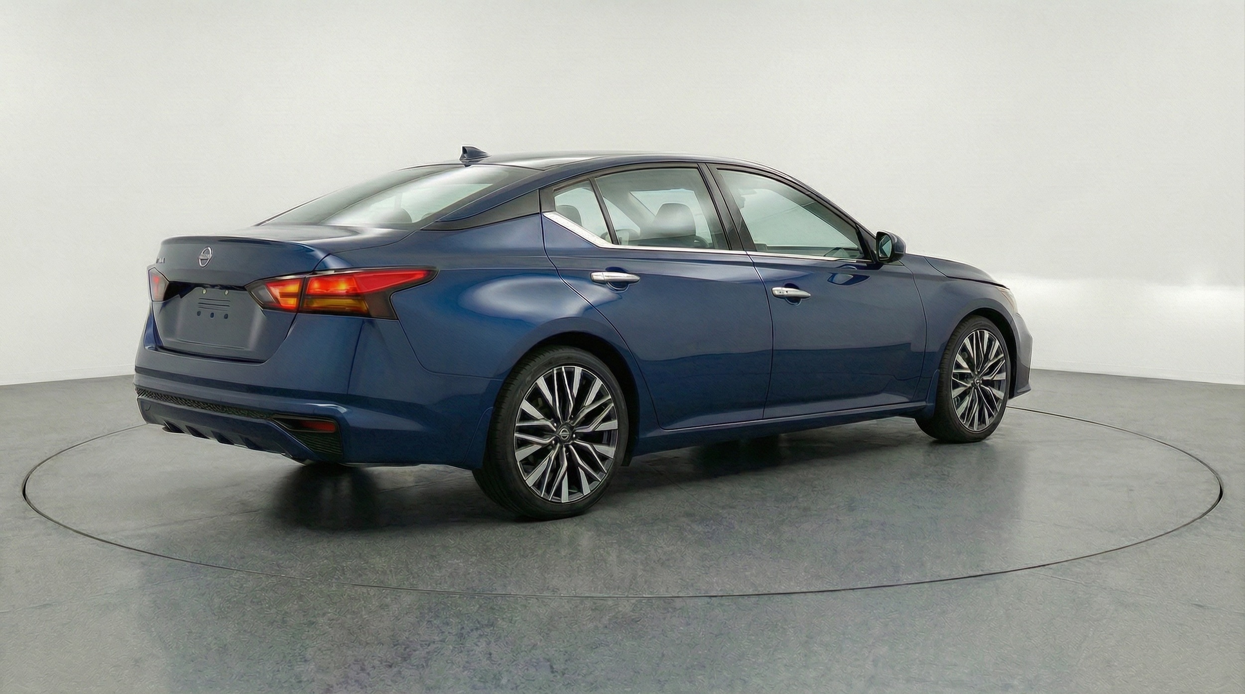 Thumbnail: 2025 Nissan Altima - 7