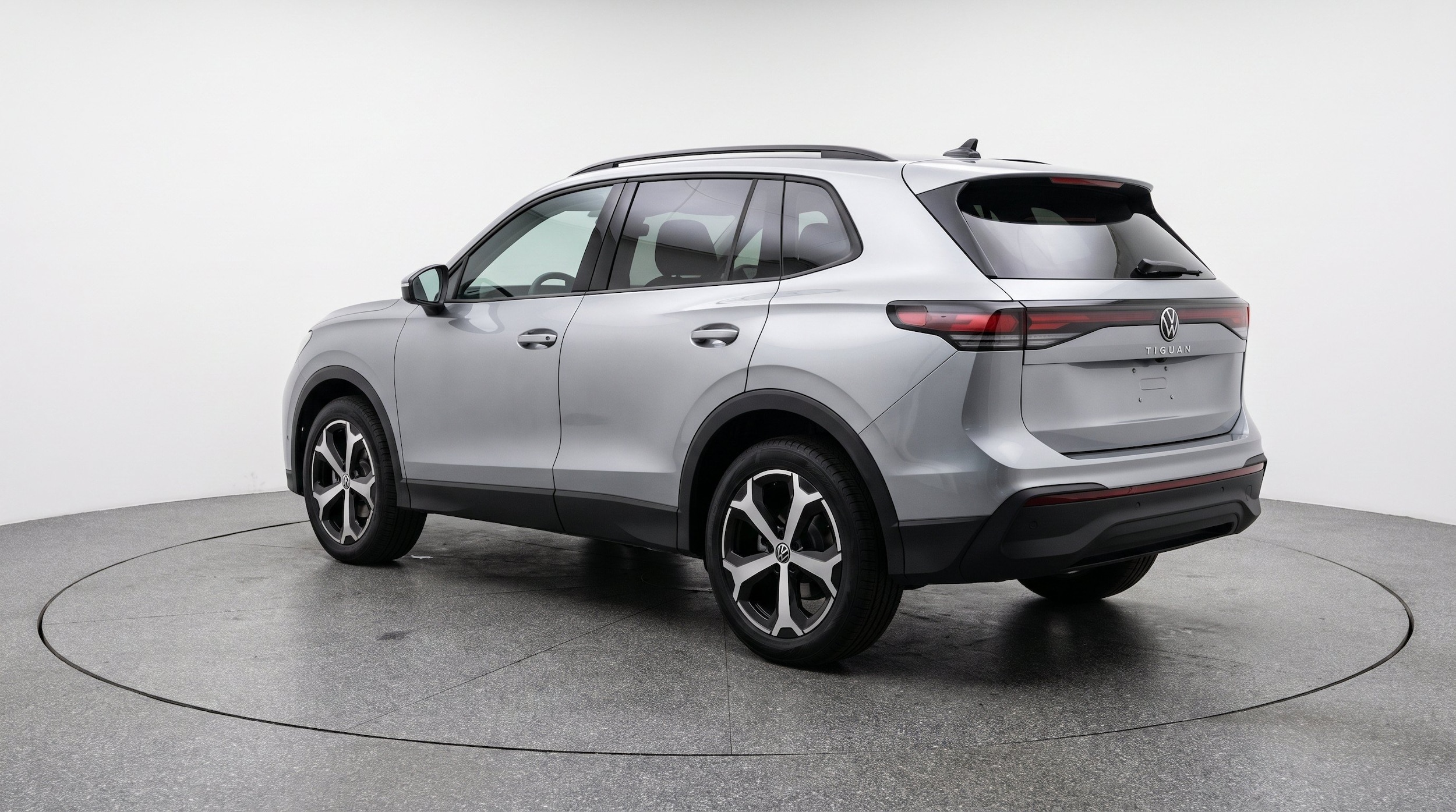 Thumbnail: 2026 Volkswagen Tiguan - 6
