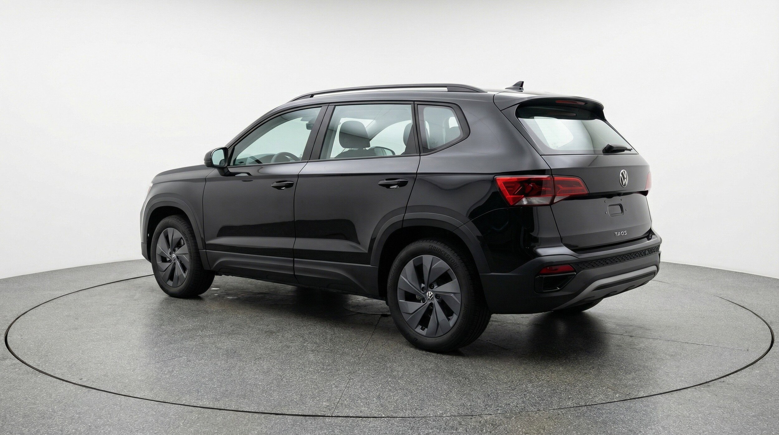 Thumbnail: 2025 Volkswagen Taos - 6