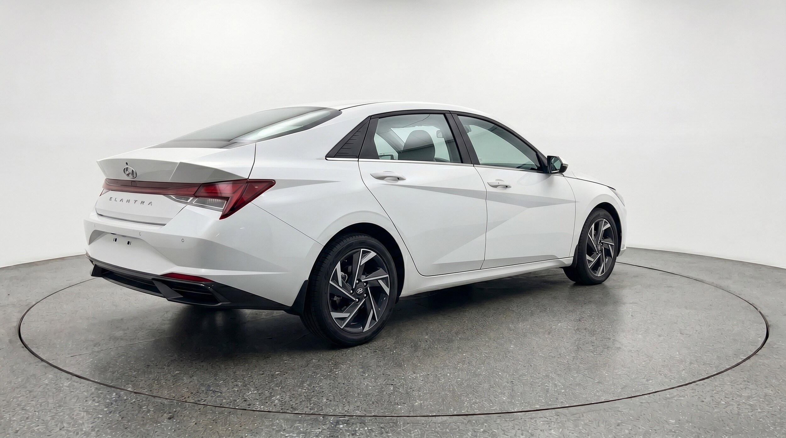 Thumbnail: 2025 Hyundai Elantra - 9