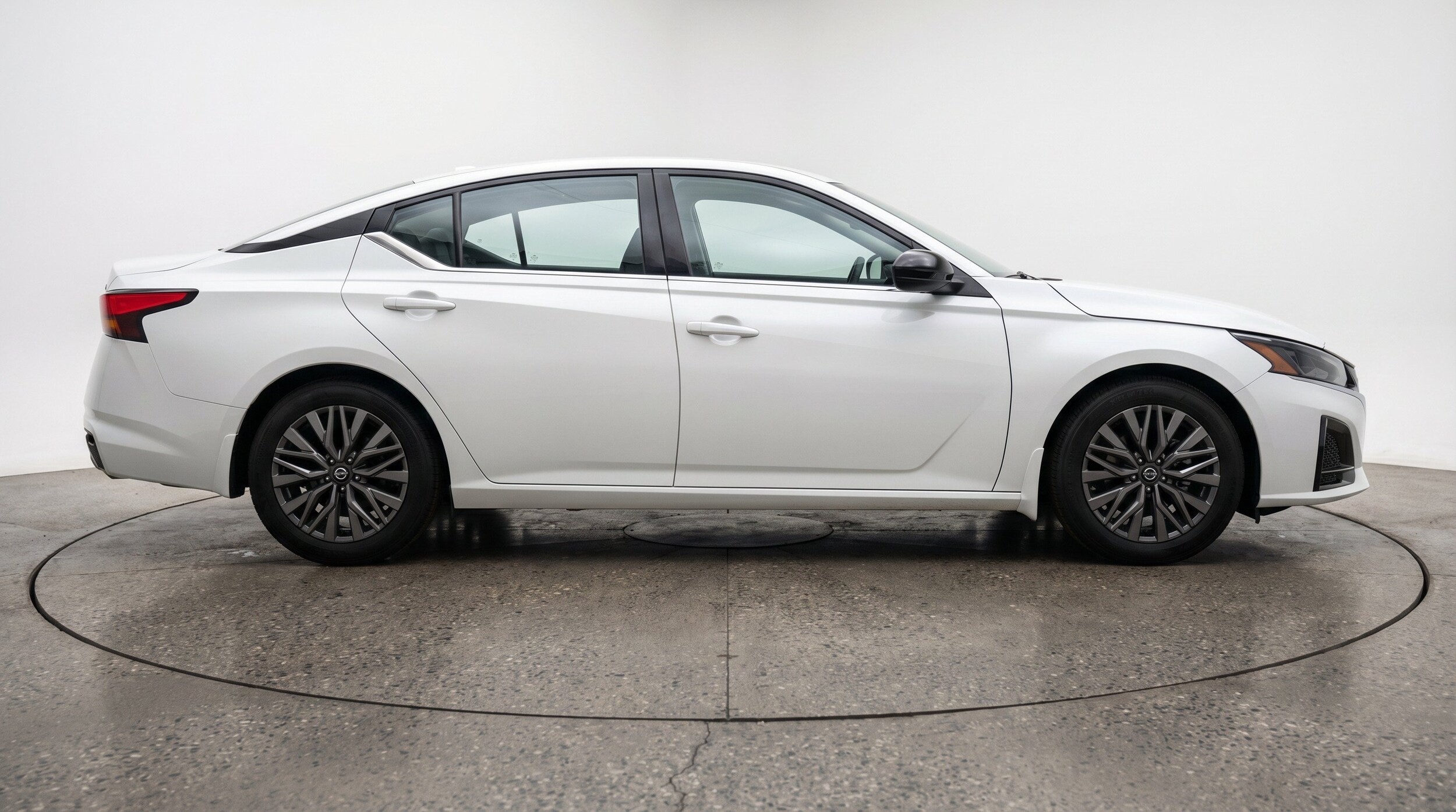 Thumbnail: 2026 Nissan Altima - 10