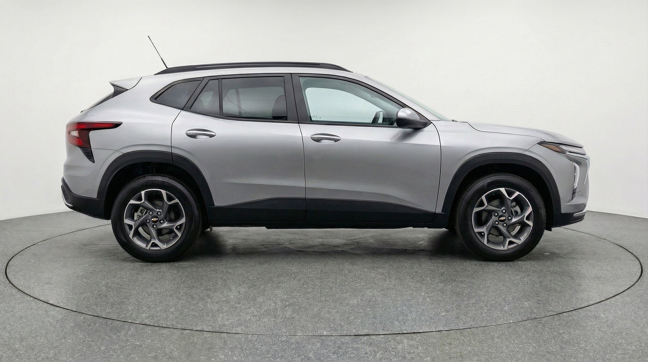 Thumbnail: 2025 Chevrolet Trax - 11