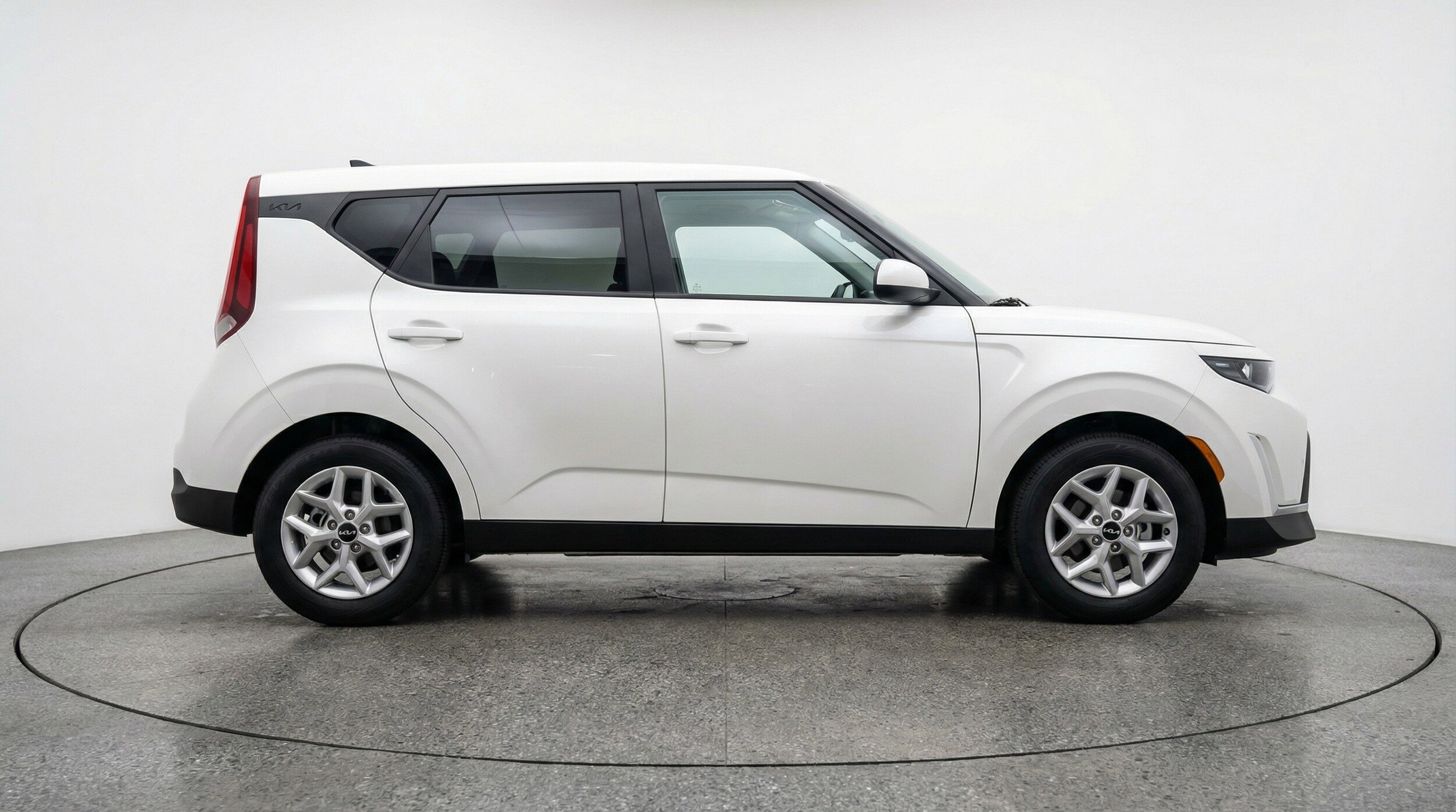Thumbnail: 2025 Kia Soul - 11