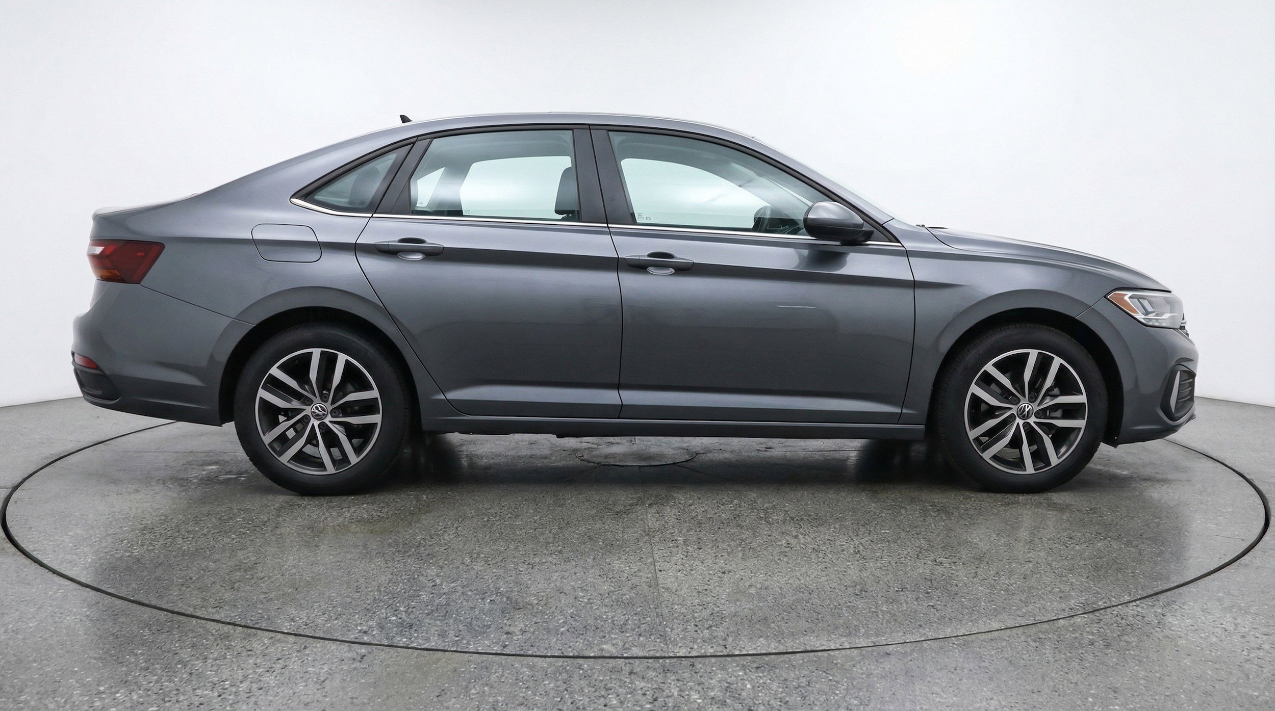Thumbnail: 2025 Volkswagen Jetta - 11