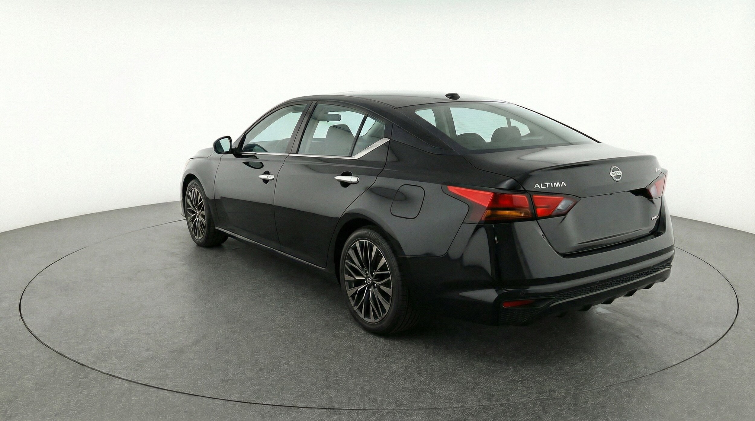 Thumbnail: 2025 Nissan Altima - 6