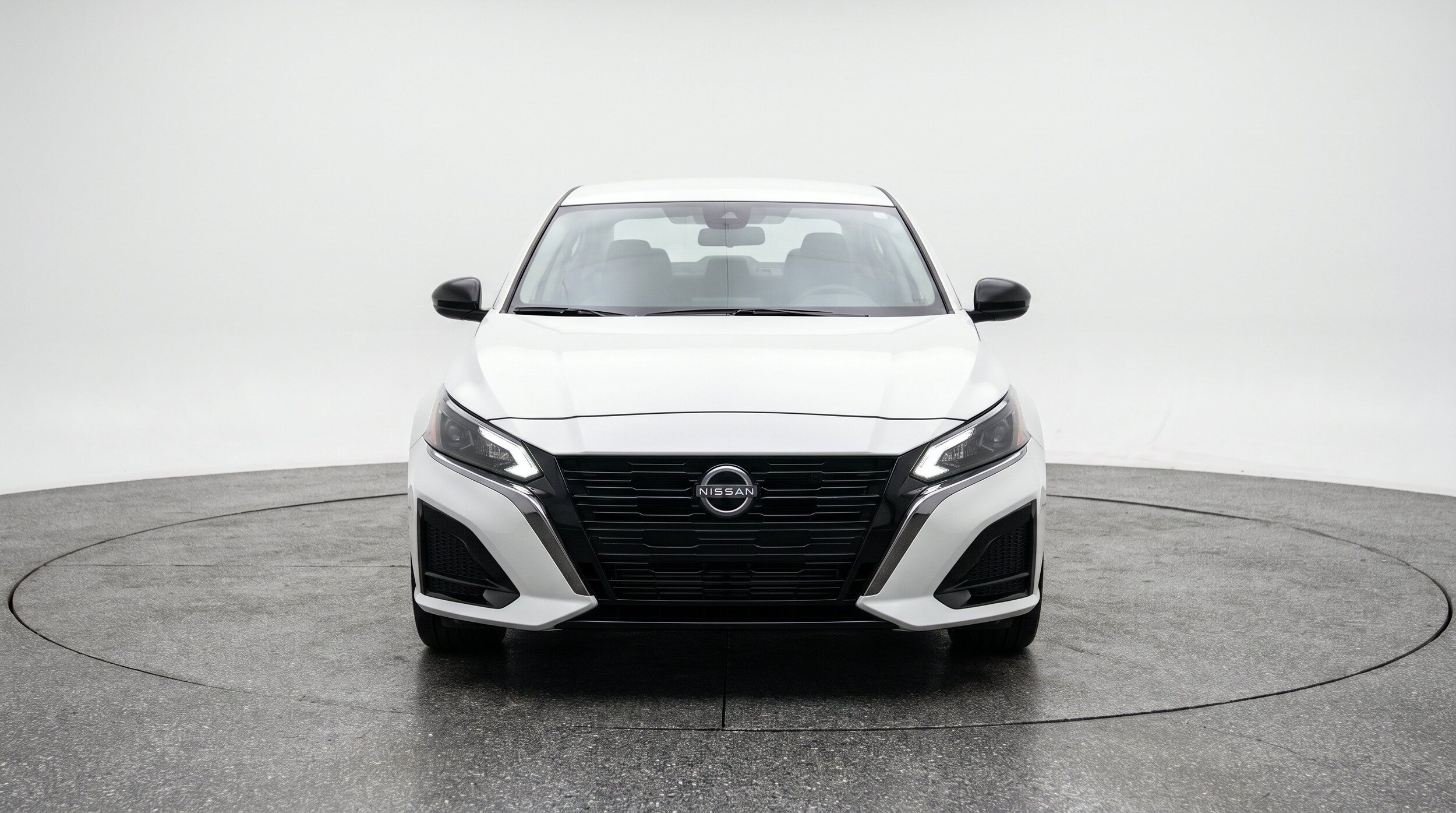 Thumbnail: 2025 Nissan Altima - 2