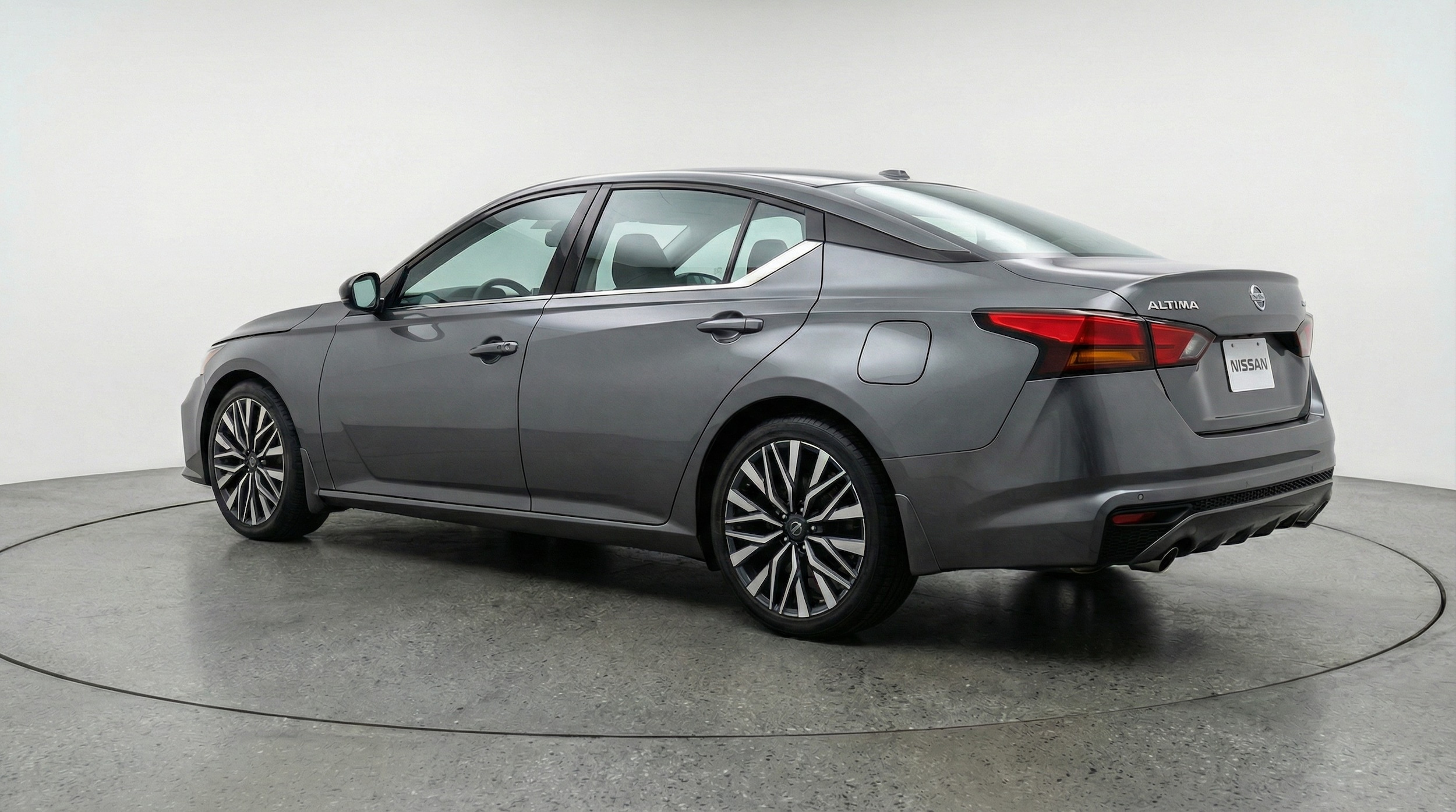 Thumbnail: 2025 Nissan Altima - 5