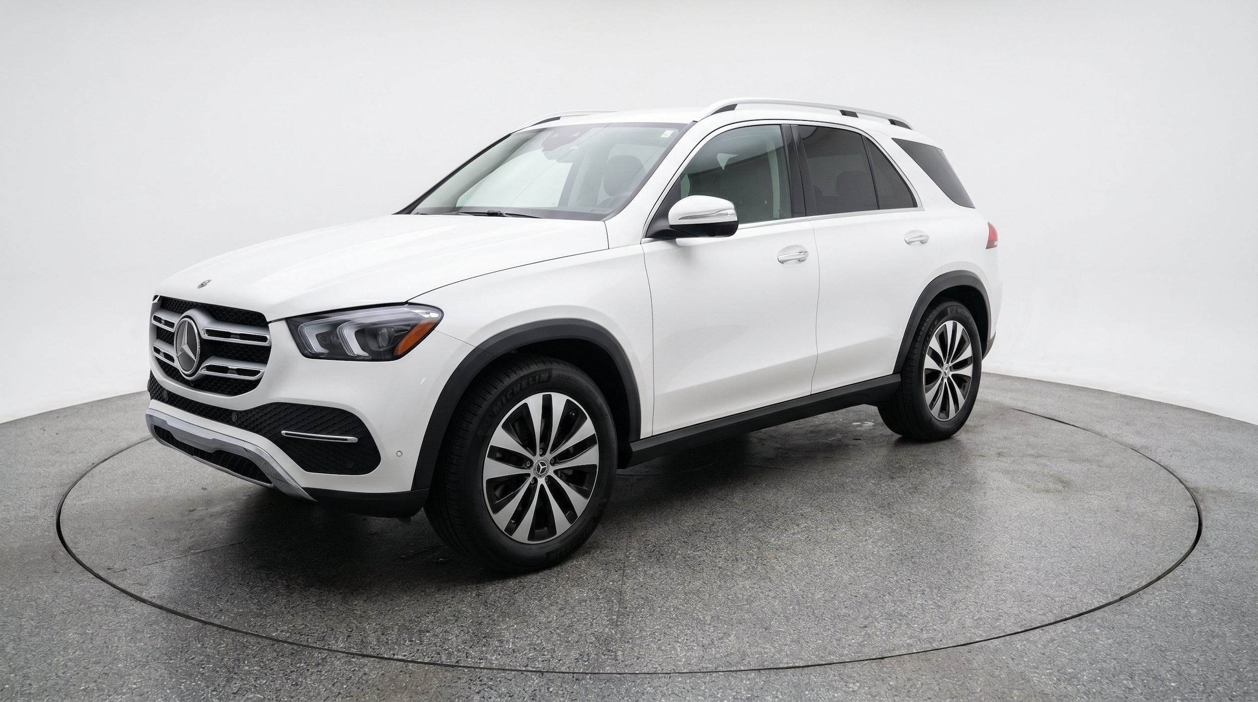 Thumbnail: 2026 Mercedes-Benz GLE - 3