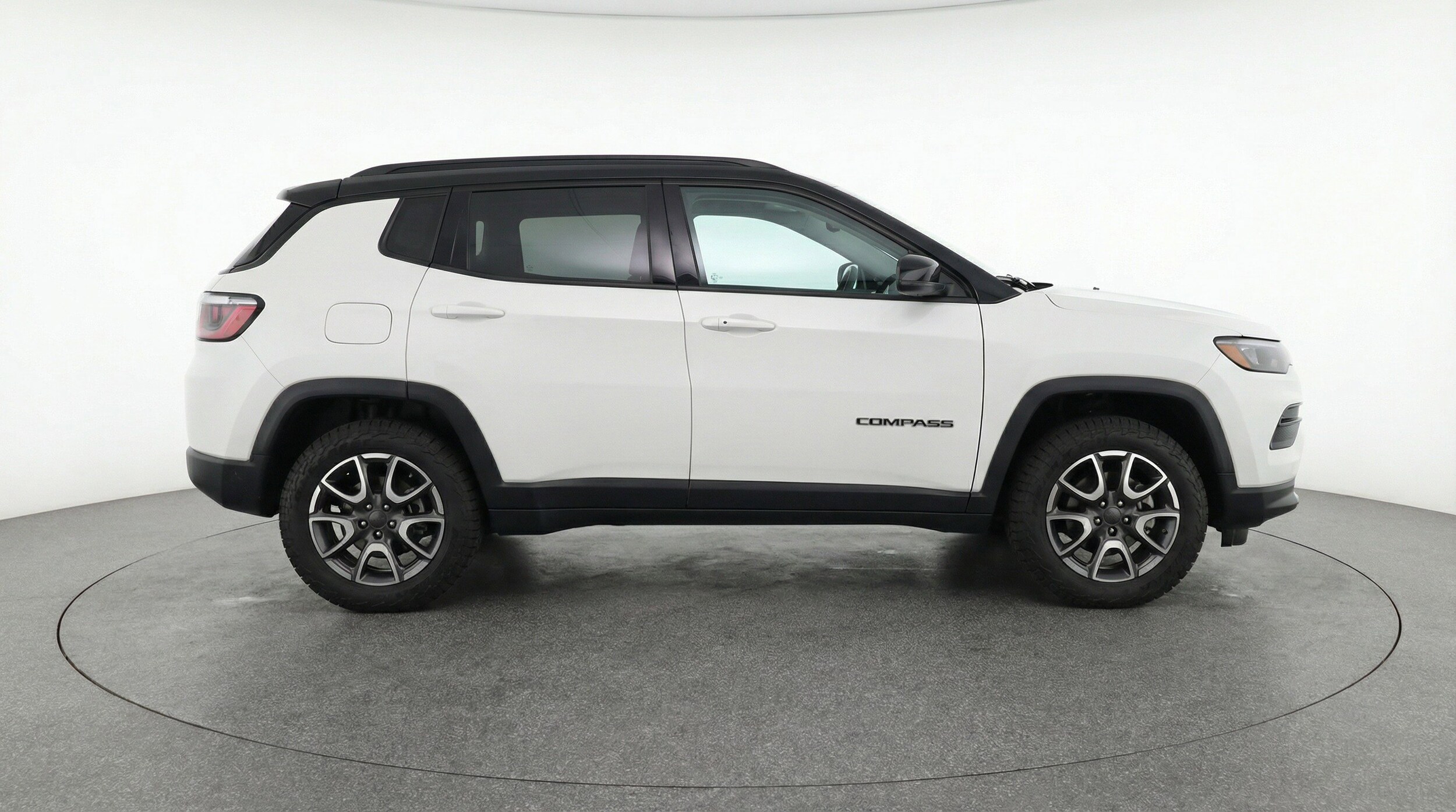 Thumbnail: 2025 Jeep Compass - 11