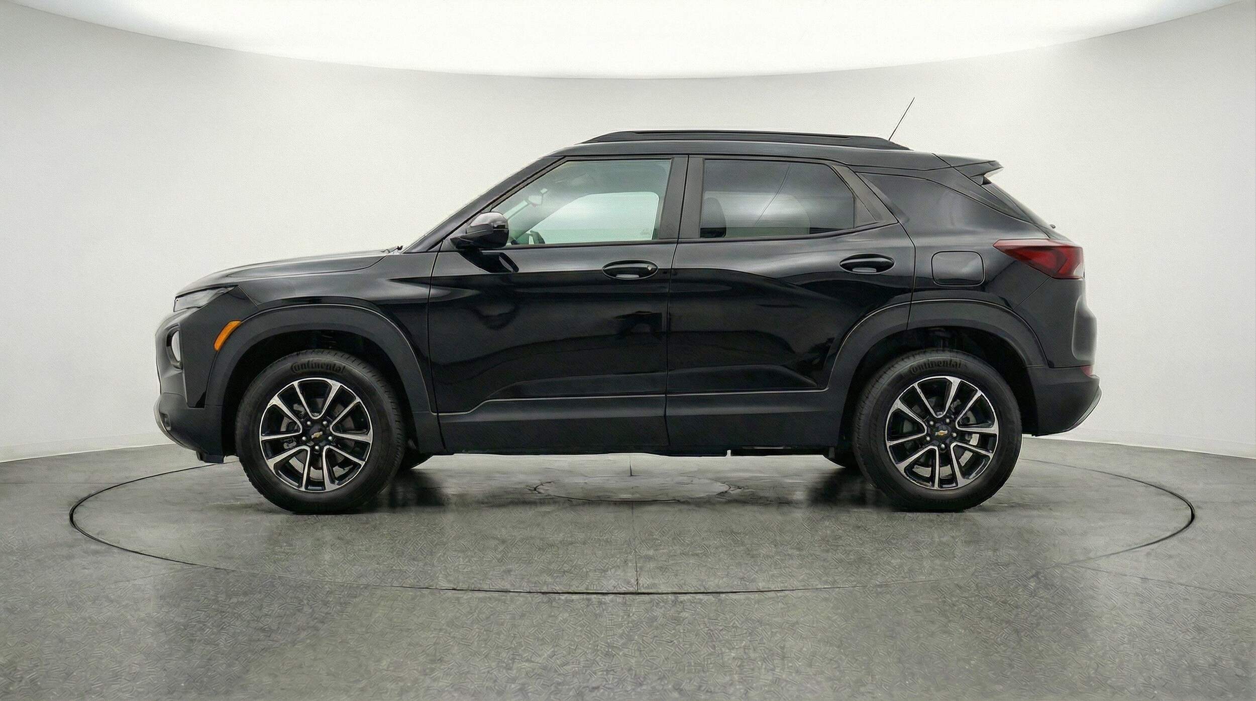 Thumbnail: 2025 Chevrolet TrailBlazer - 5