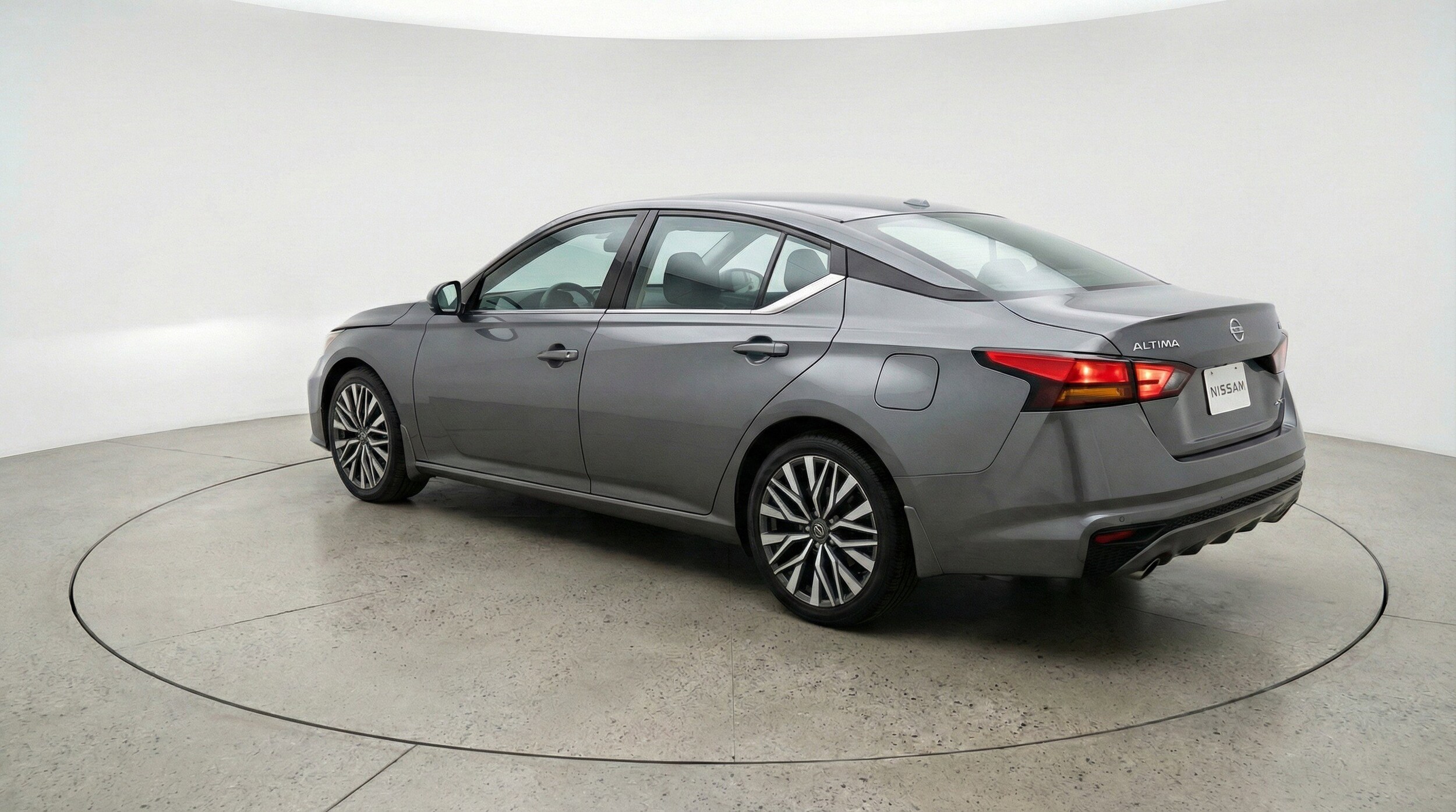 Thumbnail: 2025 Nissan Altima - 6