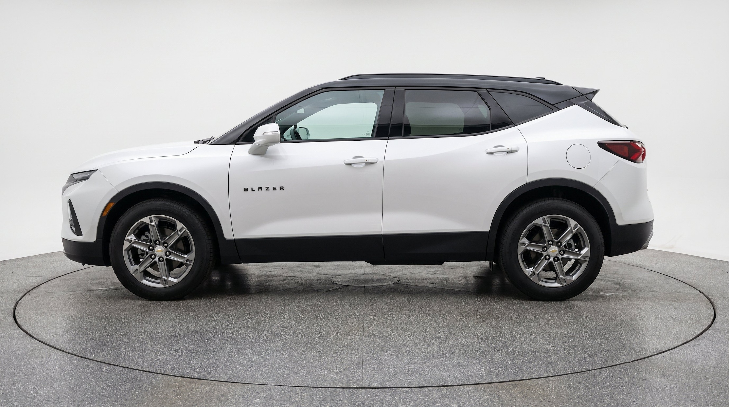 Thumbnail: 2026 Chevrolet Blazer - 5