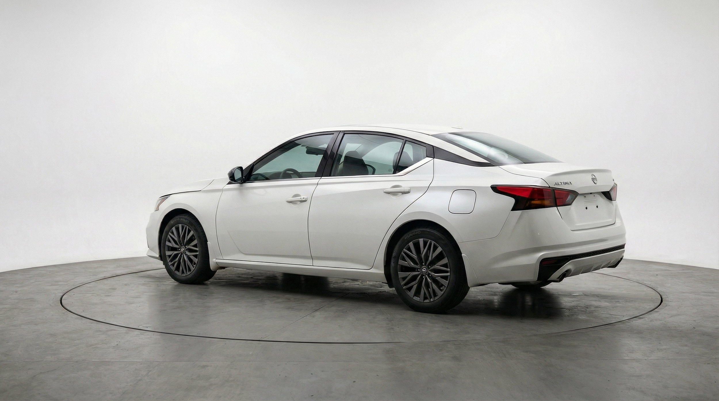 Thumbnail: 2025 Nissan Altima - 6