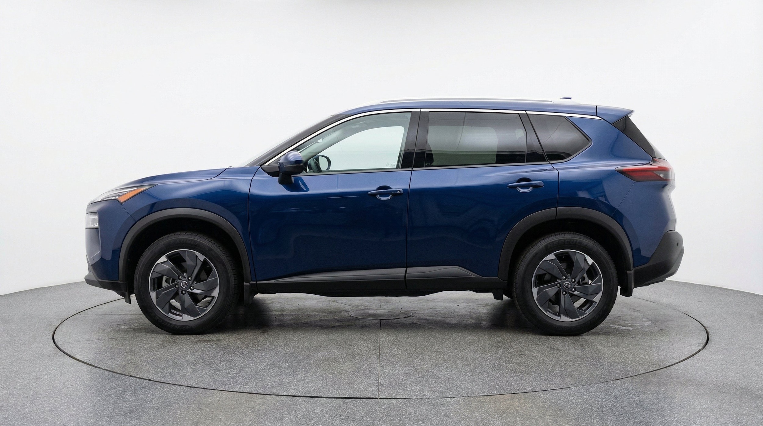 Thumbnail: 2025 Nissan Rogue - 5