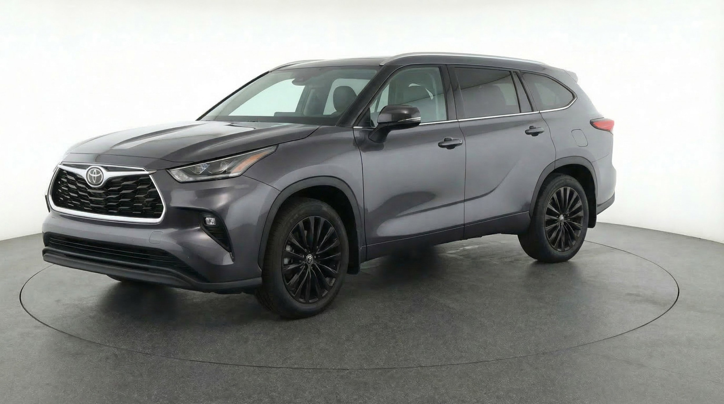 Thumbnail: 2025 Toyota Highlander - 3