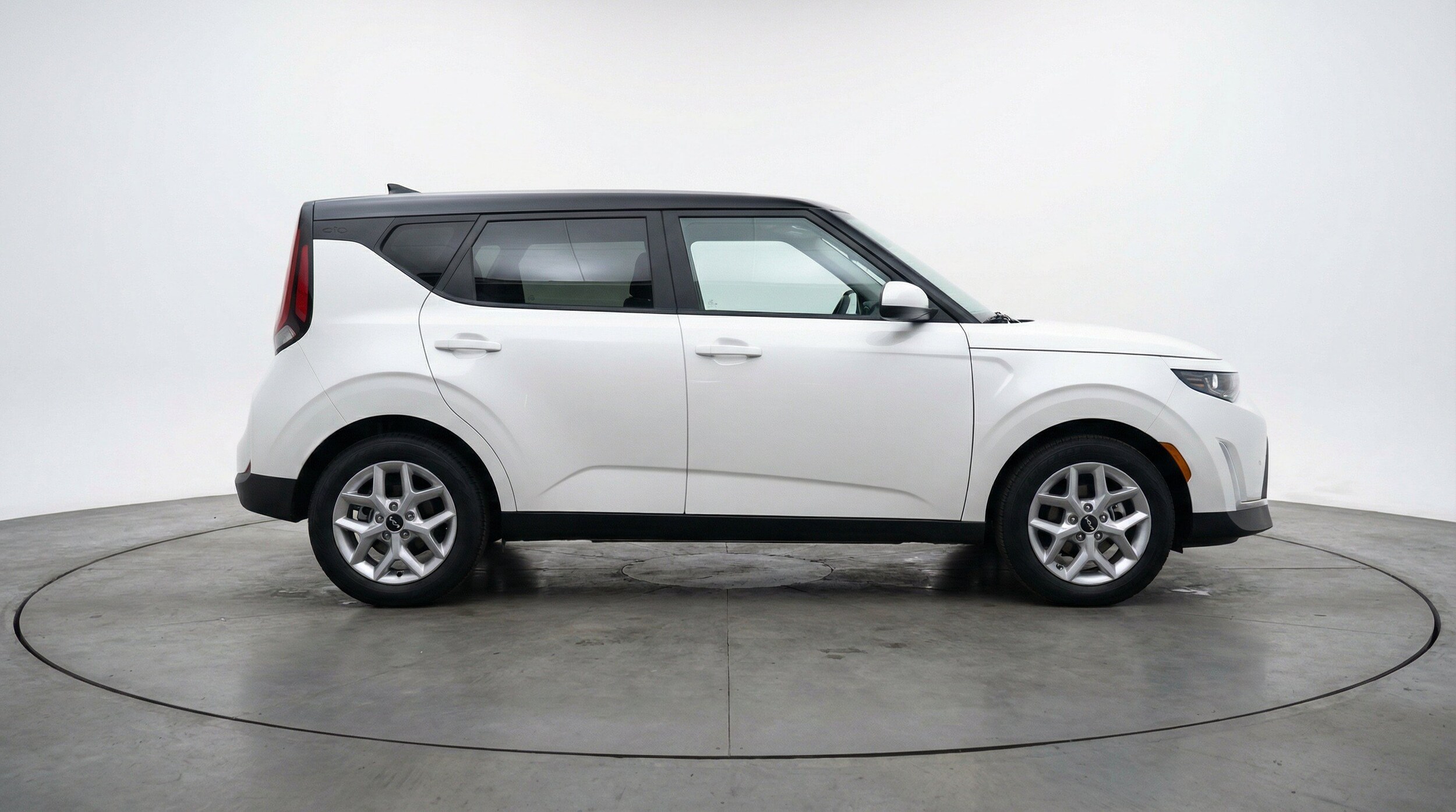 Thumbnail: 2025 Kia Soul - 11