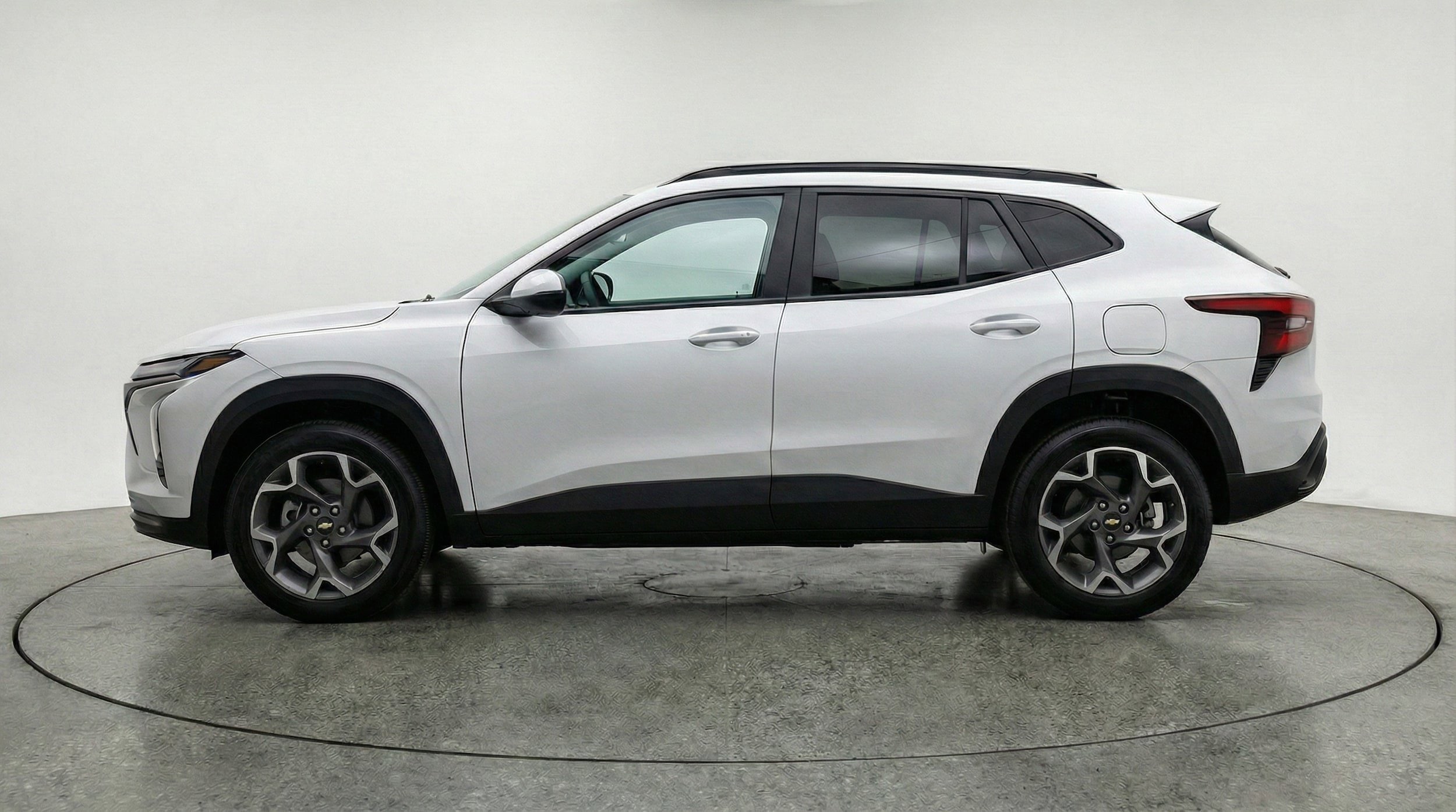 Thumbnail: 2025 Chevrolet Trax - 4