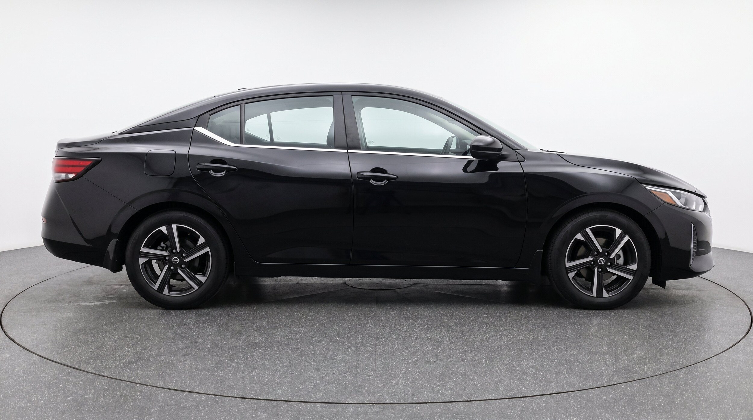 Thumbnail: 2025 Nissan Sentra - 11
