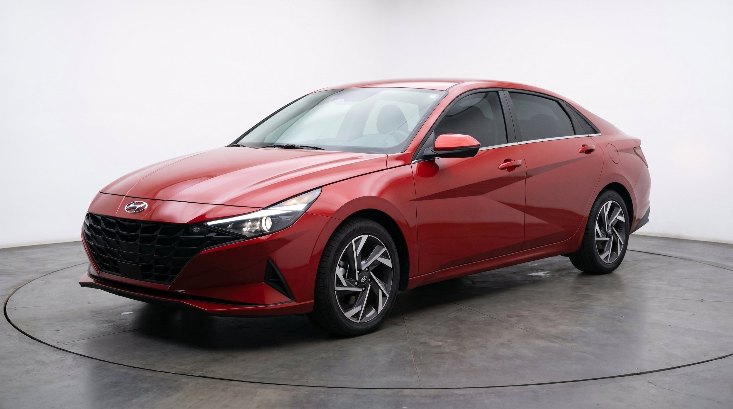 Thumbnail: 2025 Hyundai Elantra - 3