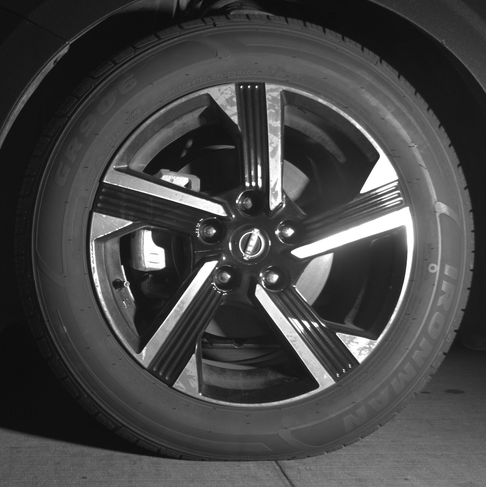 Thumbnail: 2025 Nissan Sentra - 9