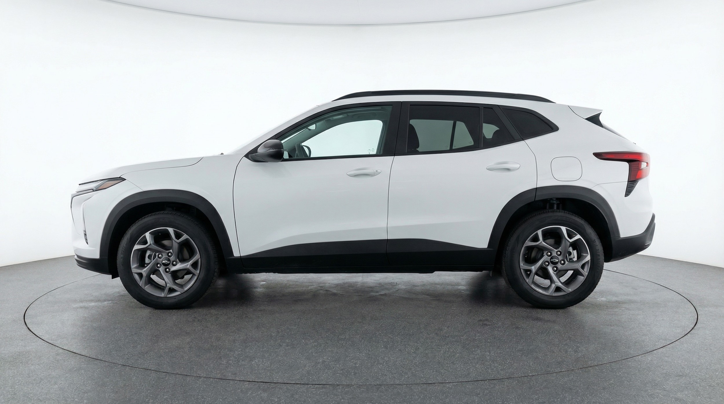 Thumbnail: 2025 Chevrolet Trax - 4
