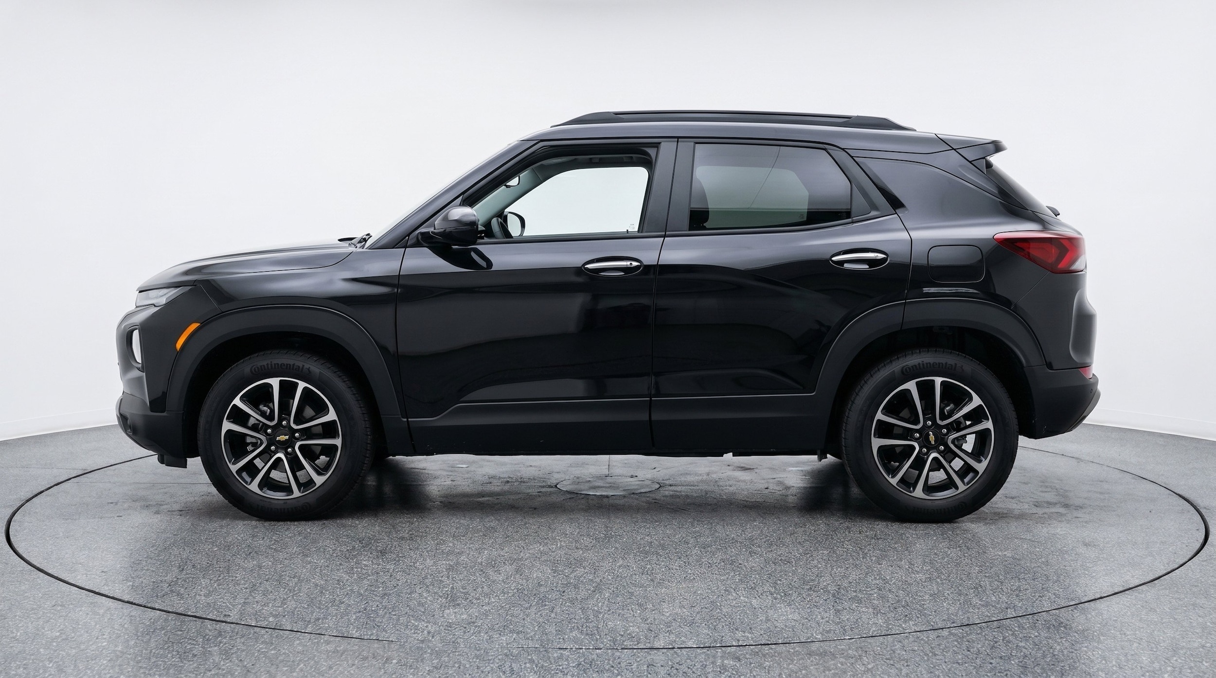 Thumbnail: 2025 Chevrolet TrailBlazer - 5