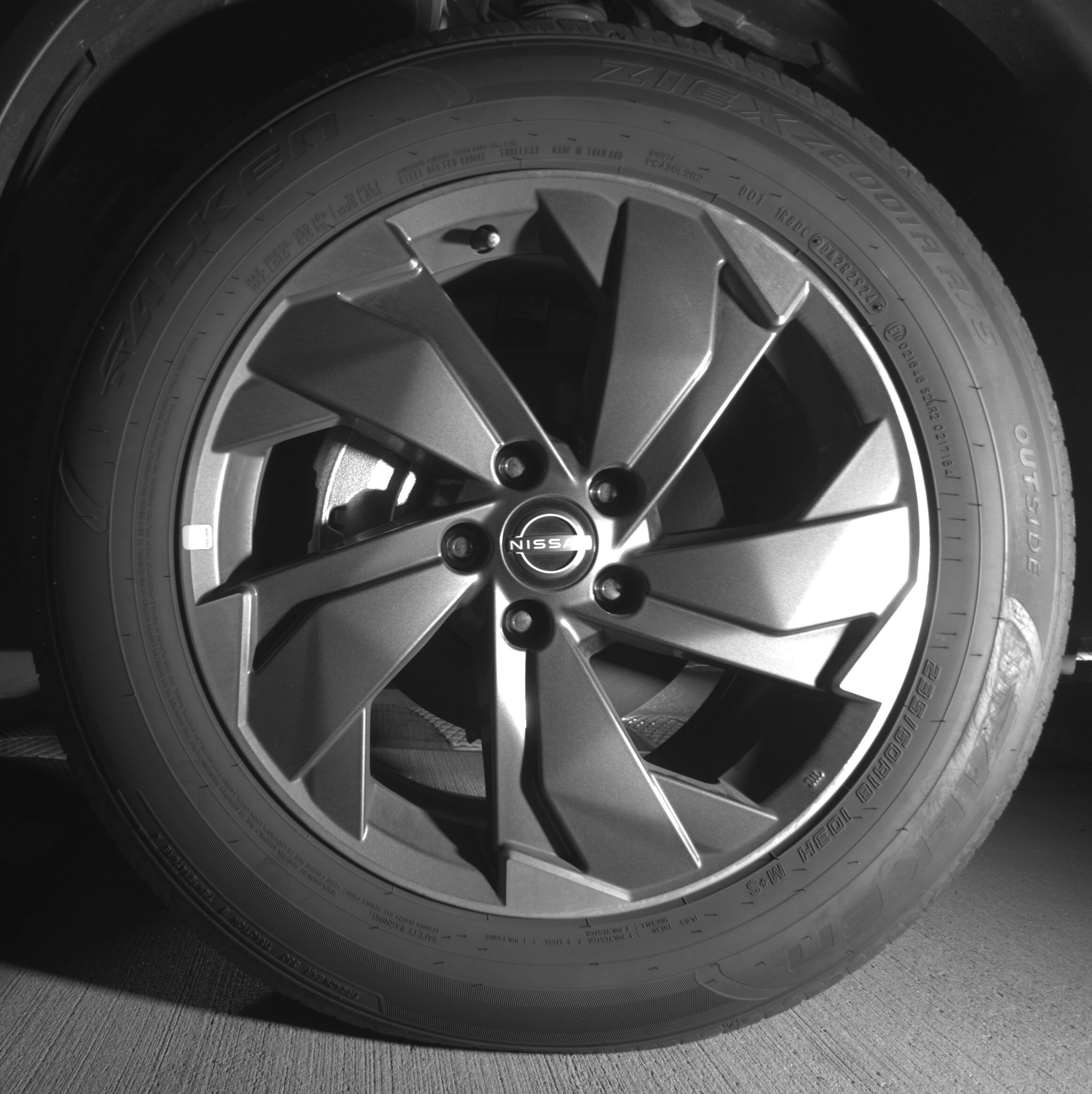 Thumbnail: 2025 Nissan Rogue - 9