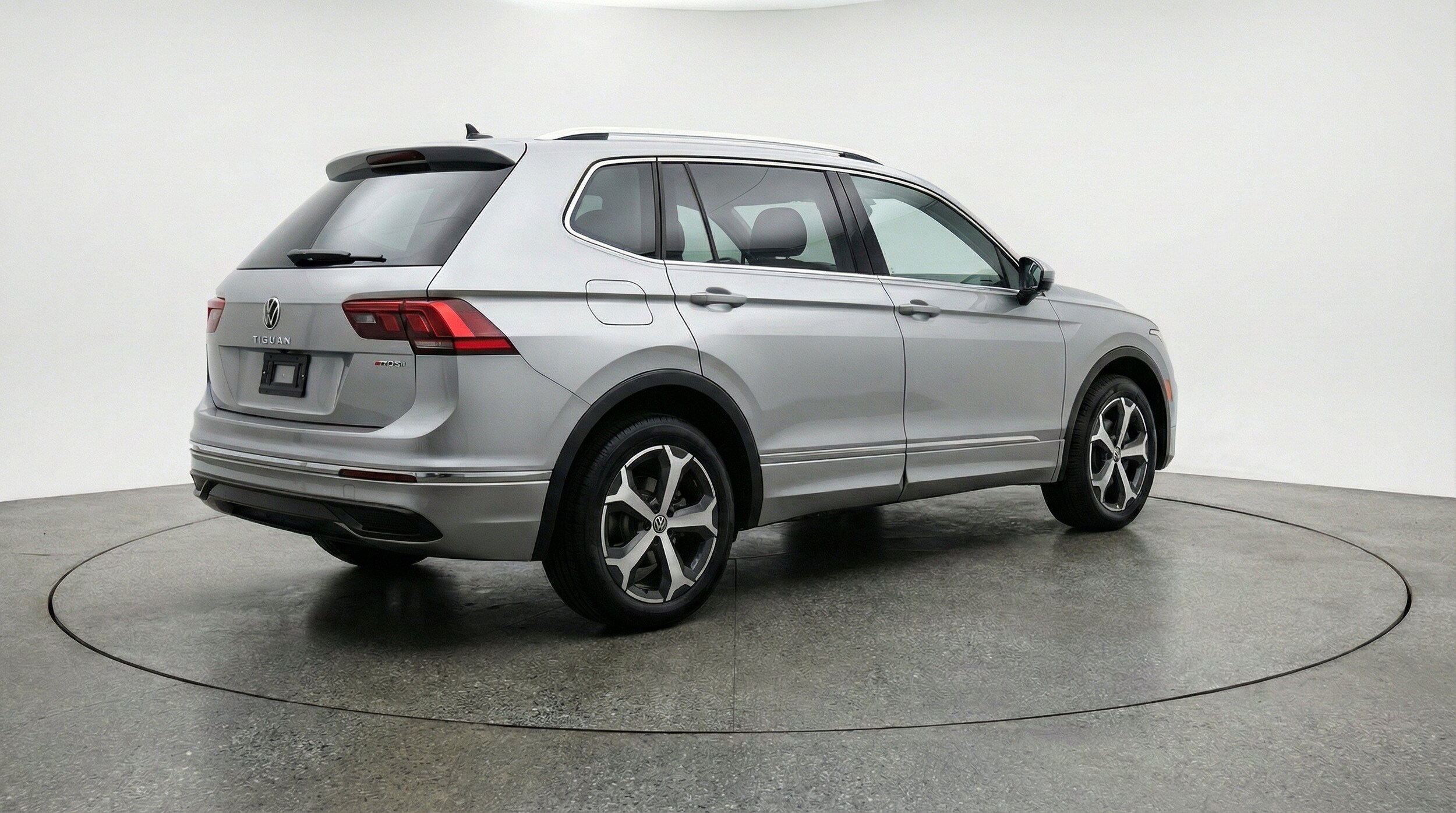 Thumbnail: 2026 Volkswagen Tiguan - 9