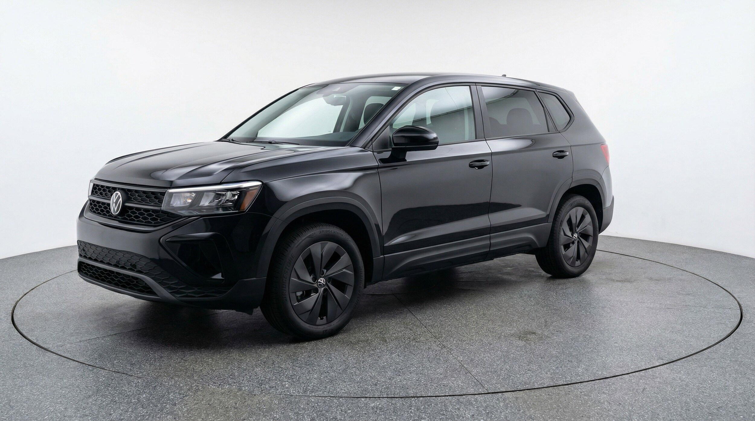 Thumbnail: 2025 Volkswagen Taos - 3