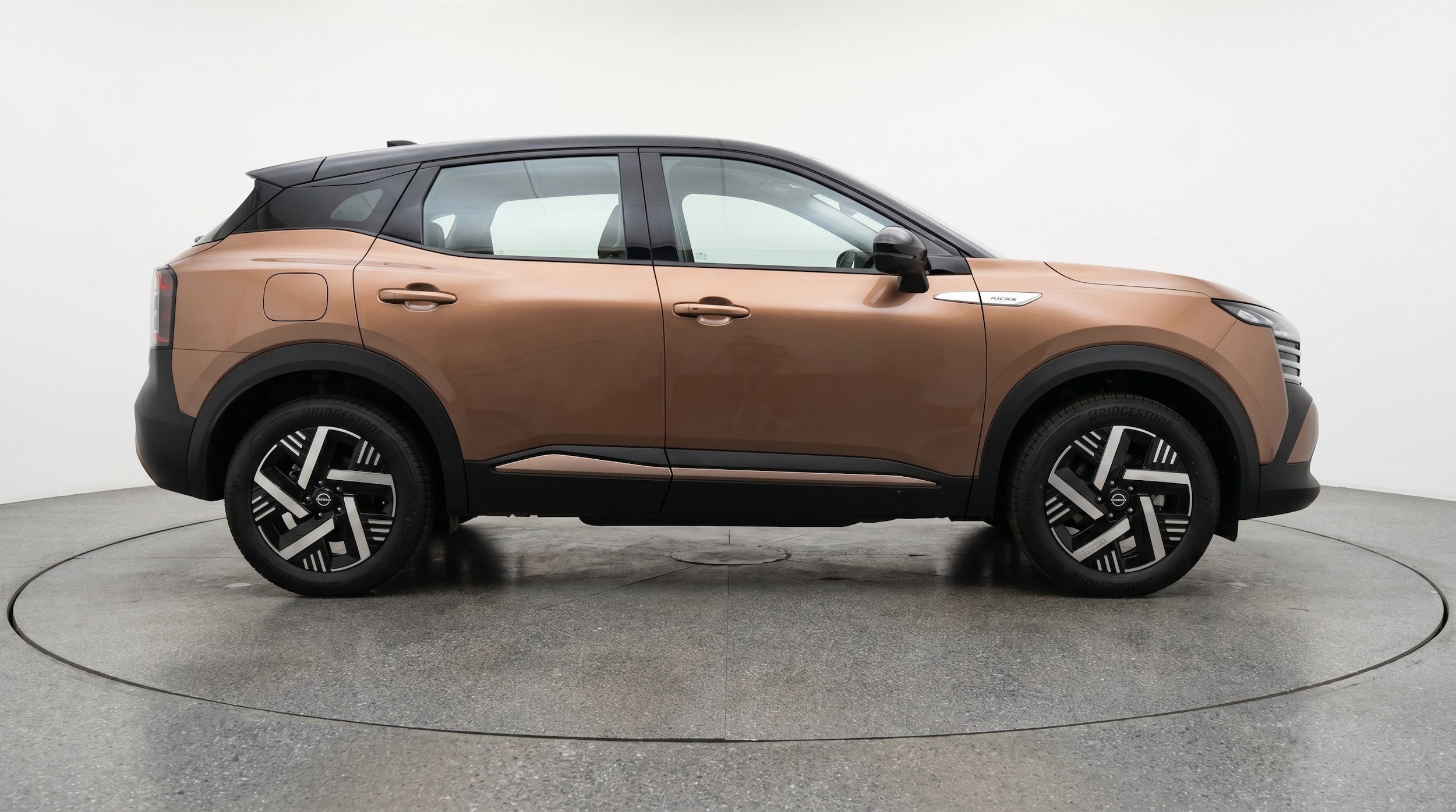 Thumbnail: 2026 Nissan Kicks - 11