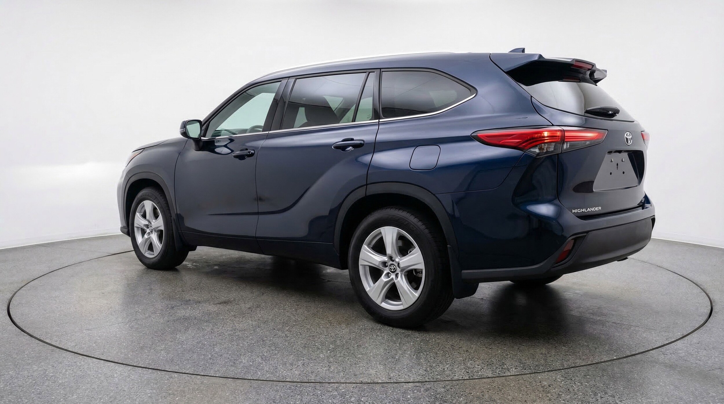 Thumbnail: 2025 Toyota Highlander - 6