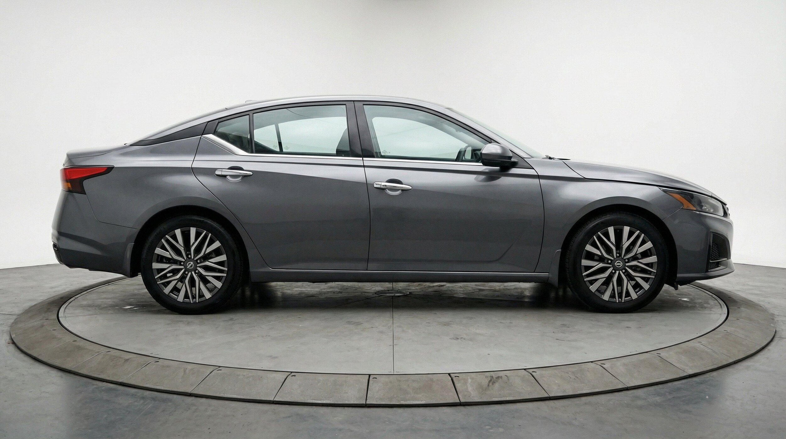 Thumbnail: 2025 Nissan Altima - 11