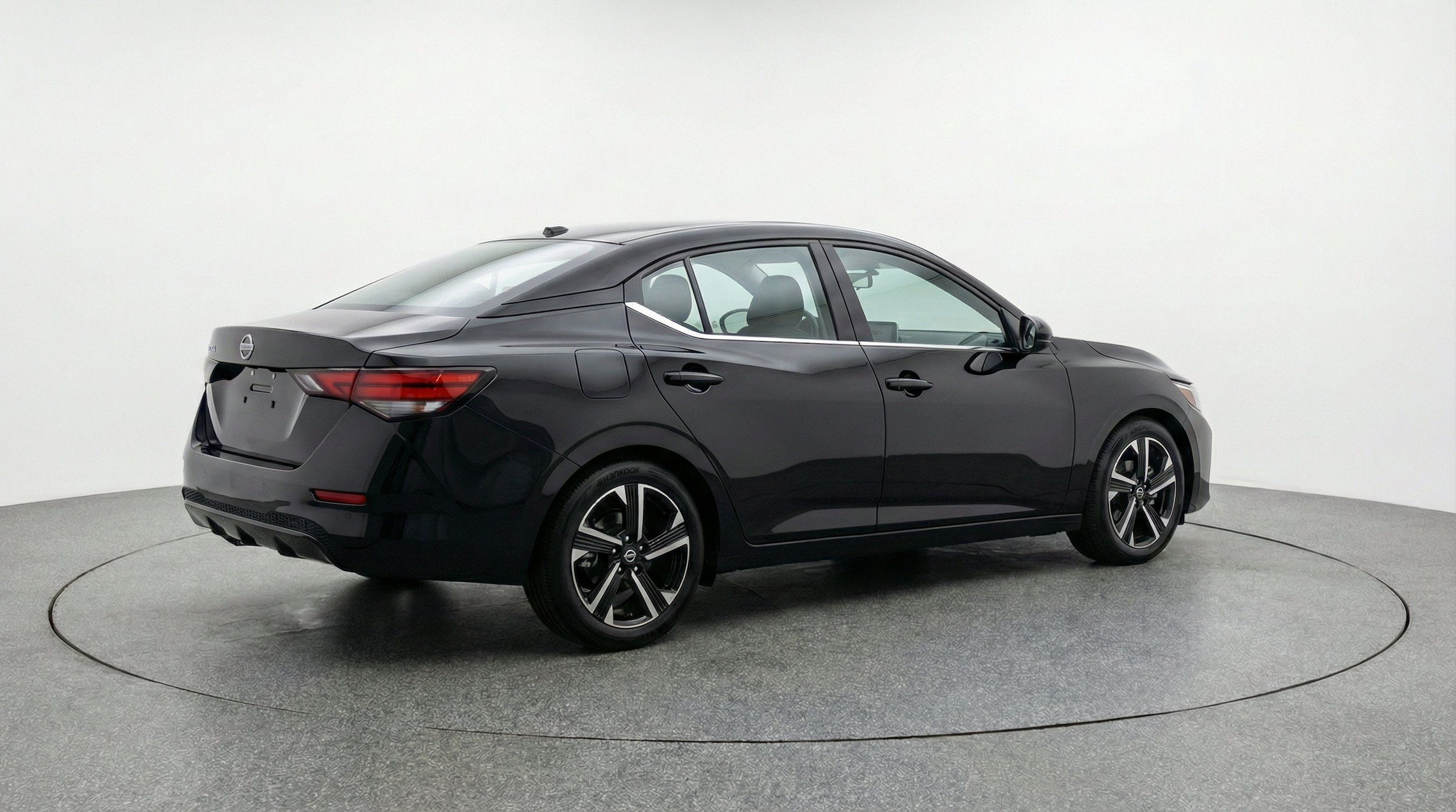Thumbnail: 2025 Nissan Sentra - 9