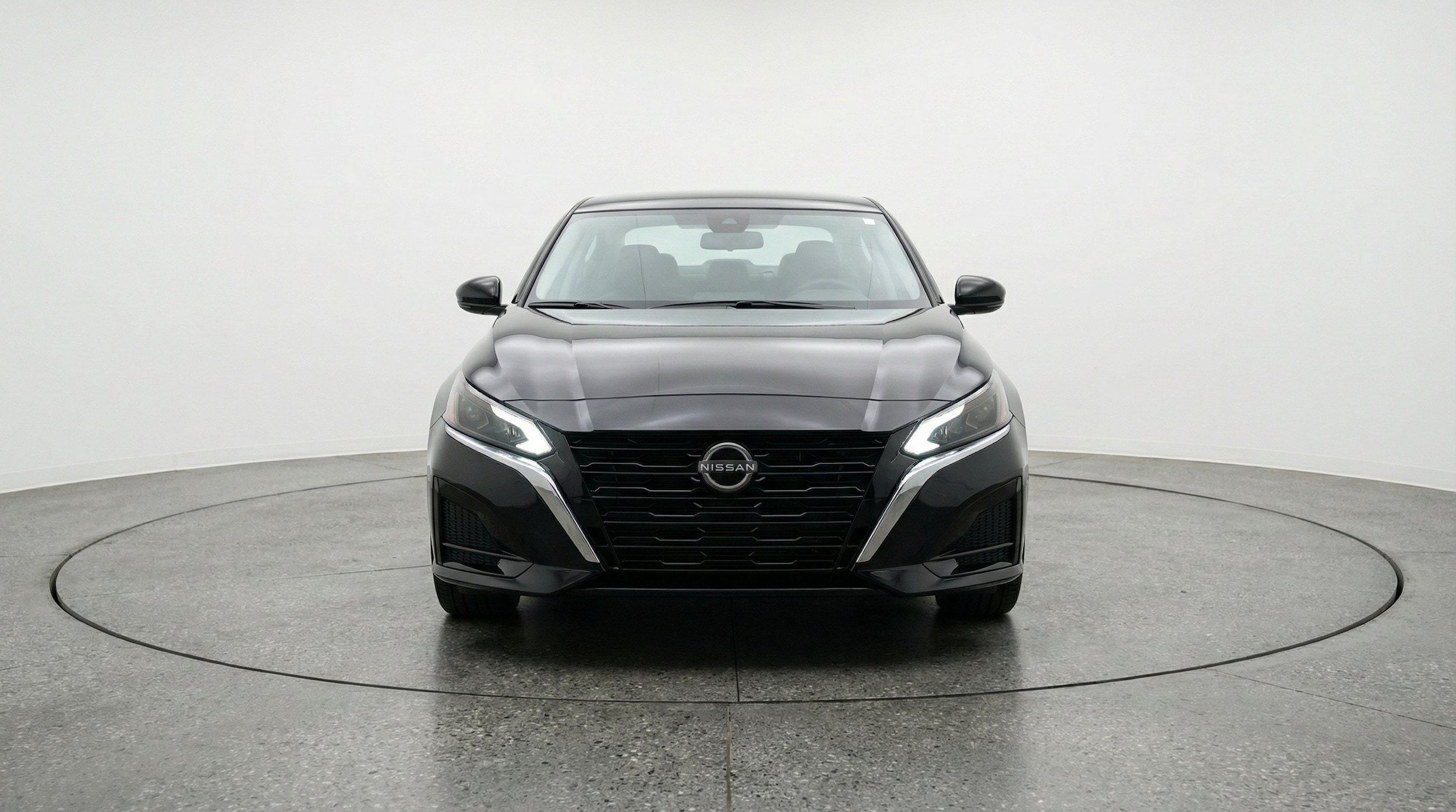 Thumbnail: 2025 Nissan Altima - 2