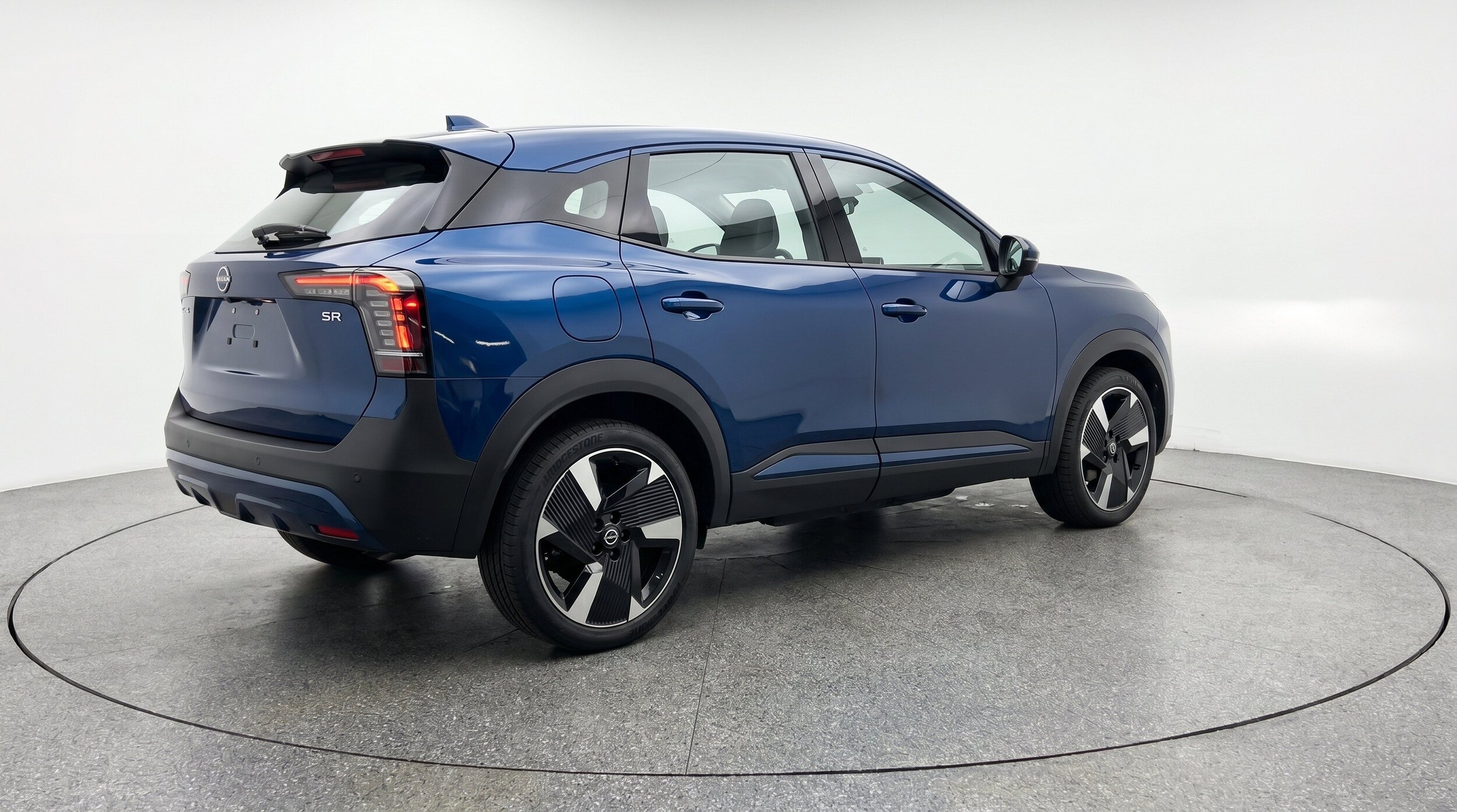 Thumbnail: 2026 Nissan Kicks - 9