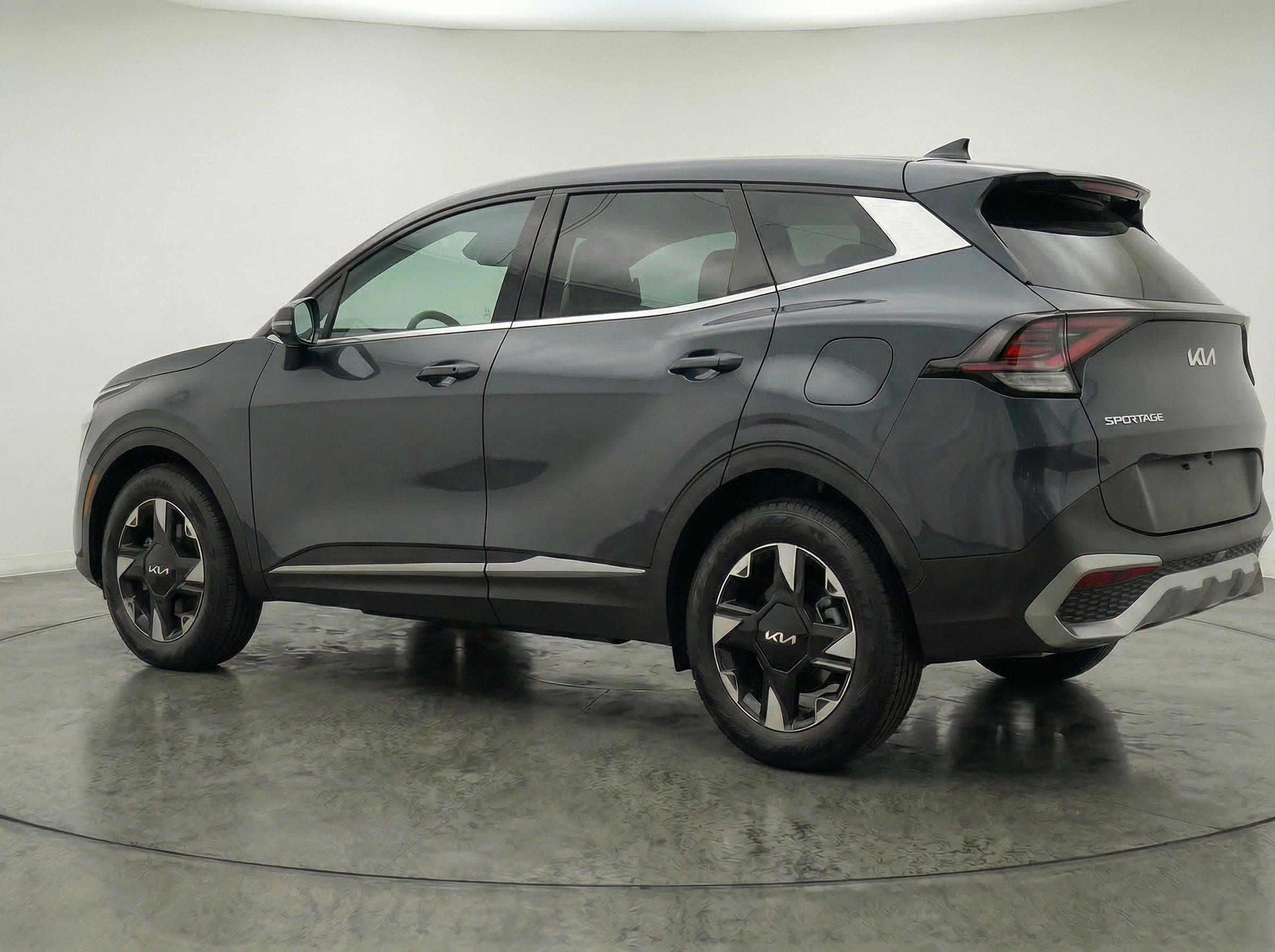 Thumbnail: 2026 Kia Sportage - 6