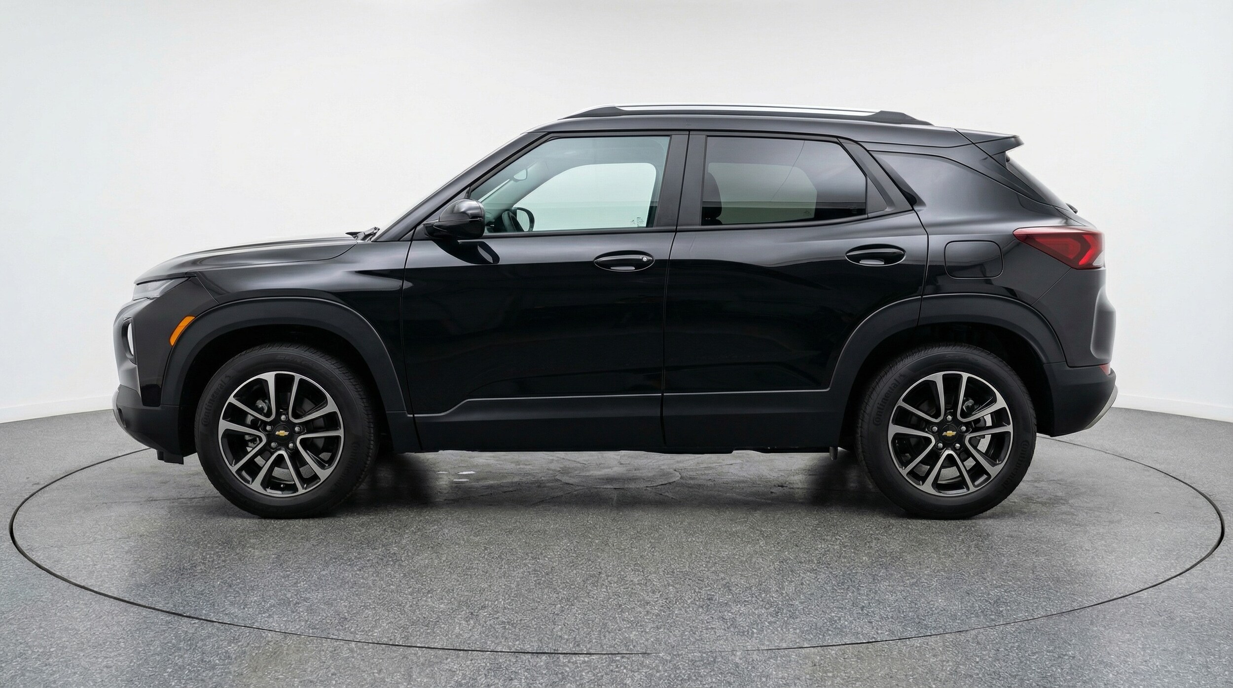 Thumbnail: 2025 Chevrolet TrailBlazer - 4