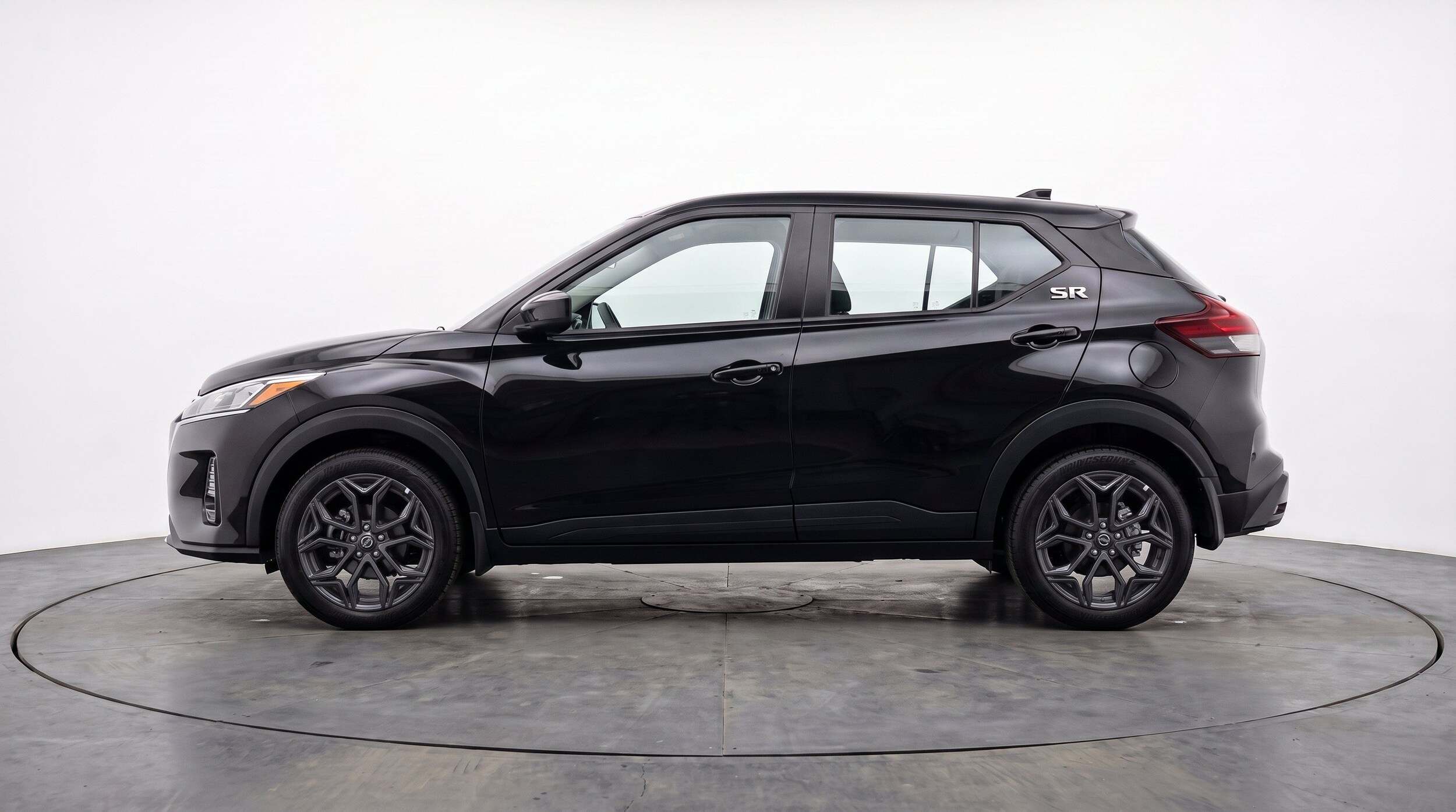 Thumbnail: 2026 Nissan Kicks - 5