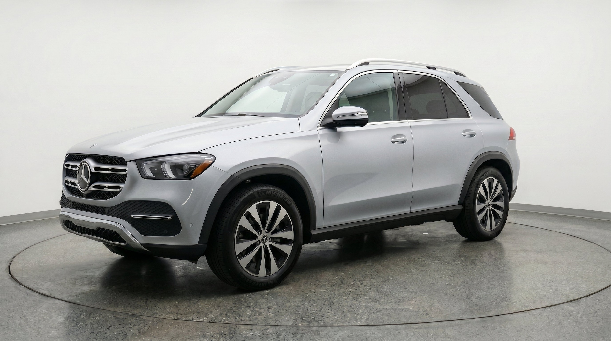 Thumbnail: 2026 Mercedes-Benz GLE - 3