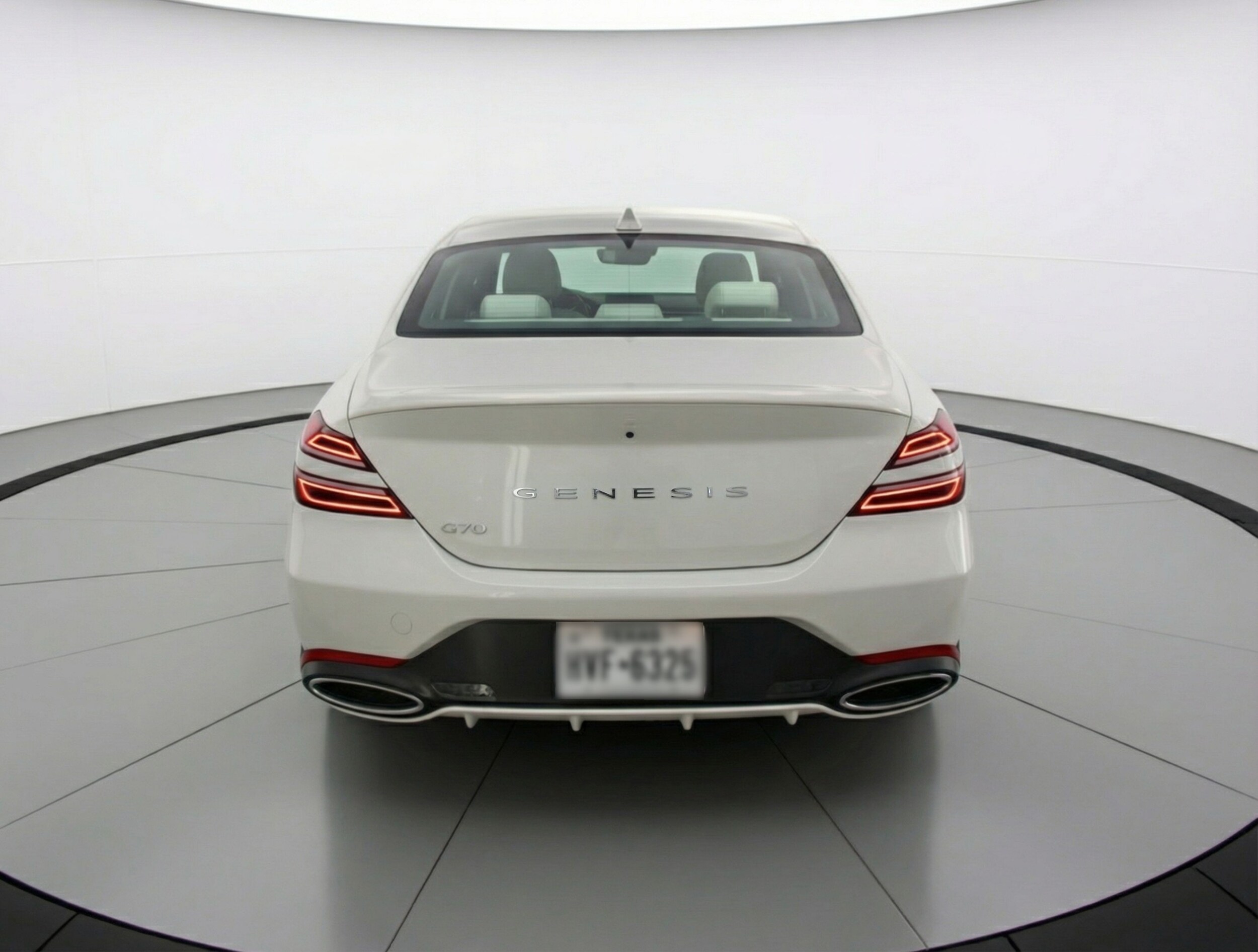 Thumbnail: 2025 Genesis G70 - 6