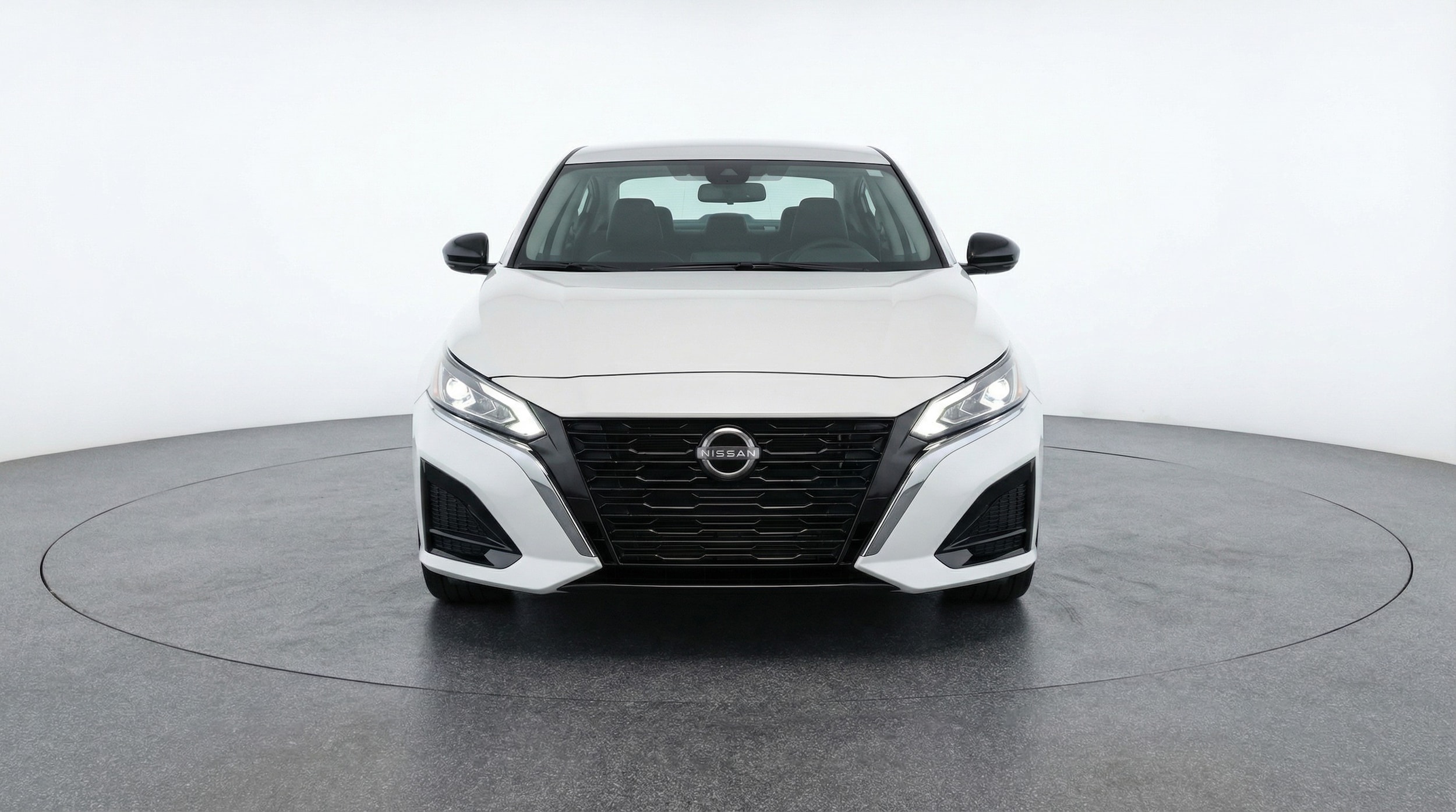 Thumbnail: 2025 Nissan Altima - 2