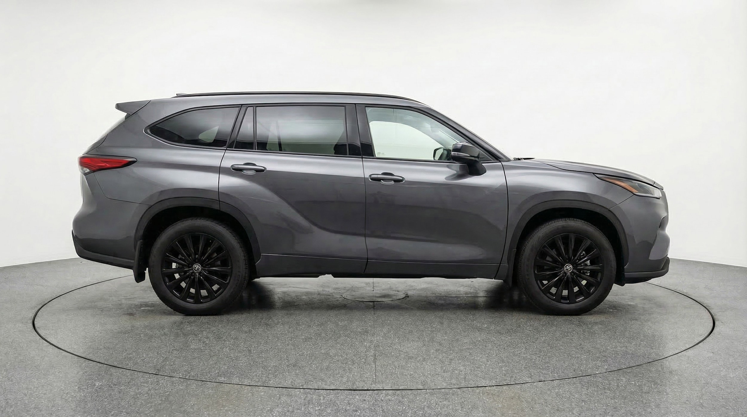 Thumbnail: 2025 Toyota Highlander - 5