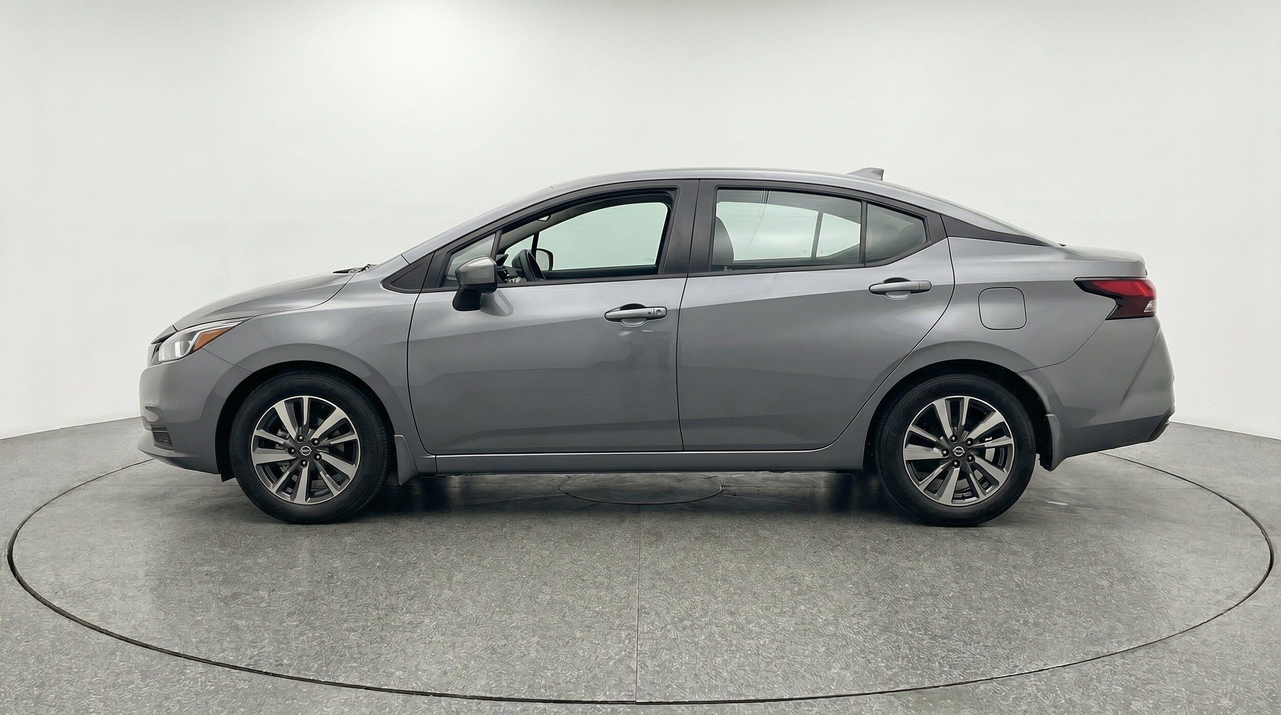 Thumbnail: 2025 Nissan Versa - 5