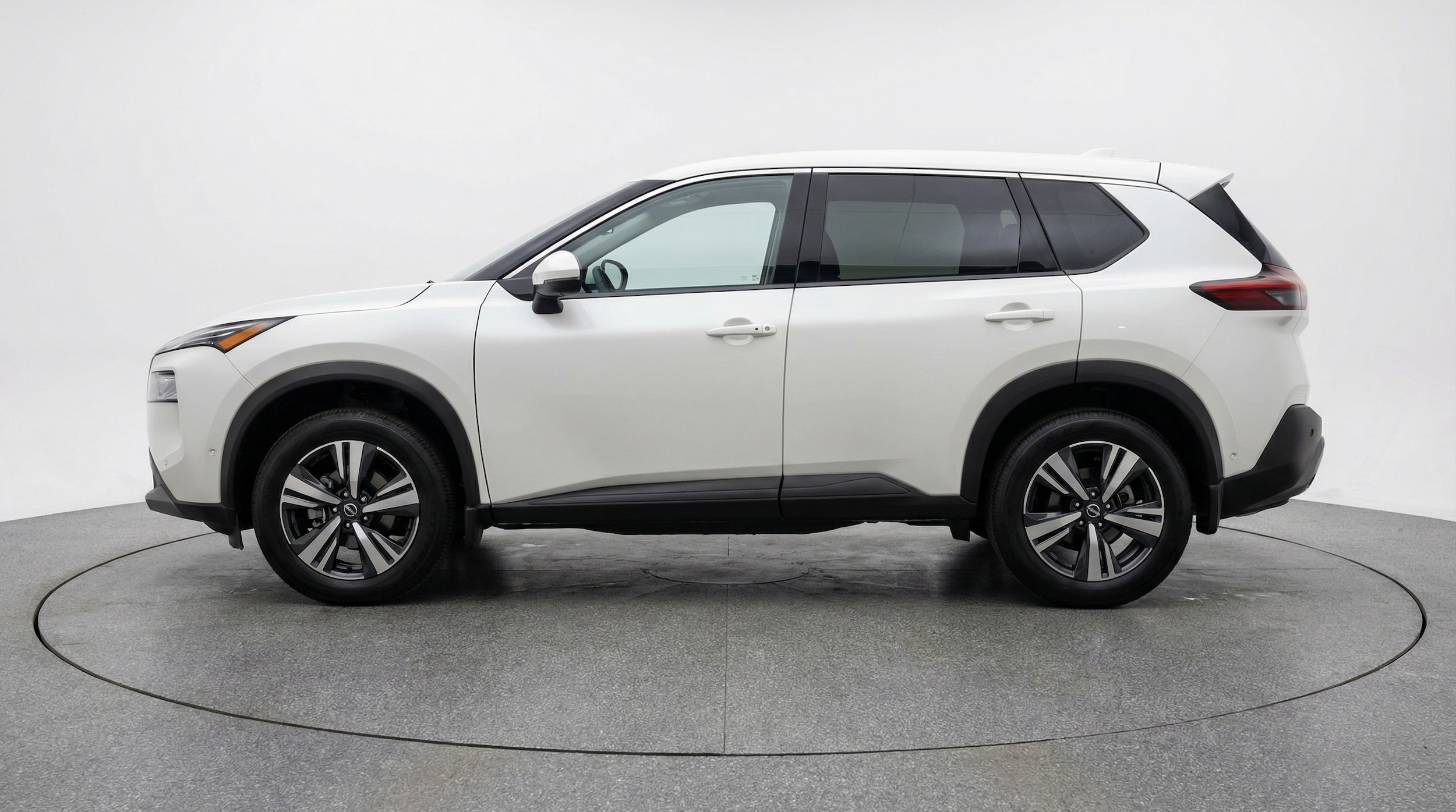 Thumbnail: 2025 Nissan Rogue - 4