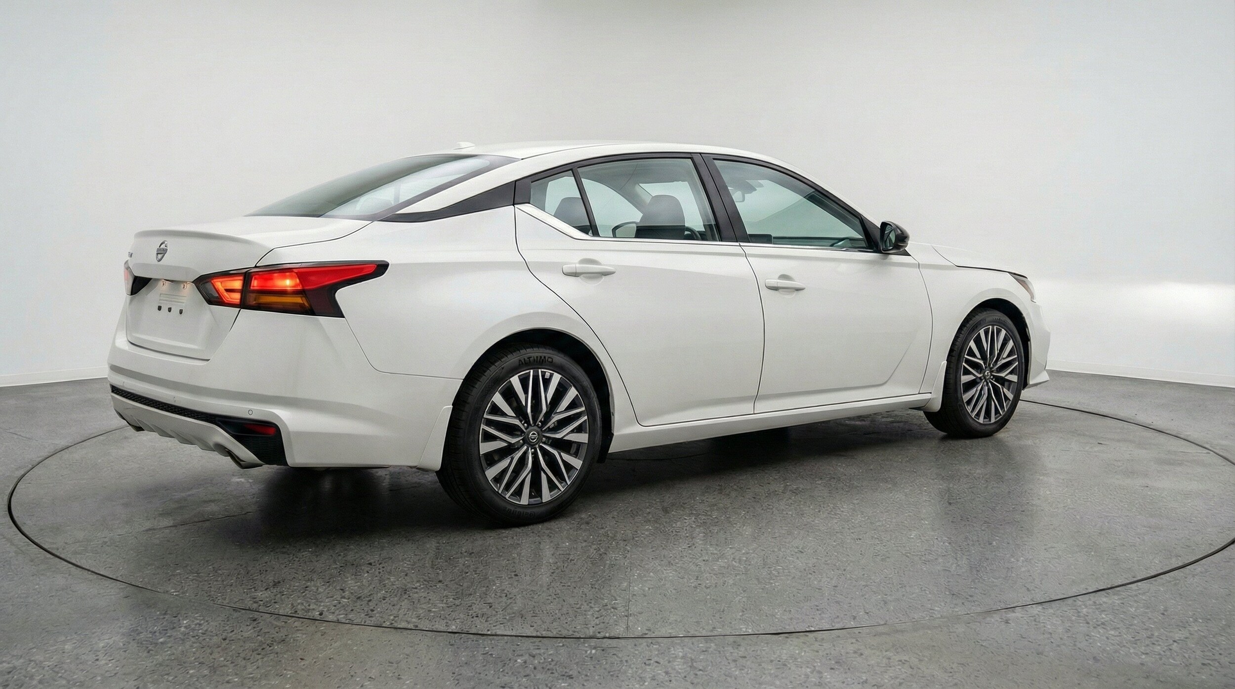 Thumbnail: 2026 Nissan Altima - 9