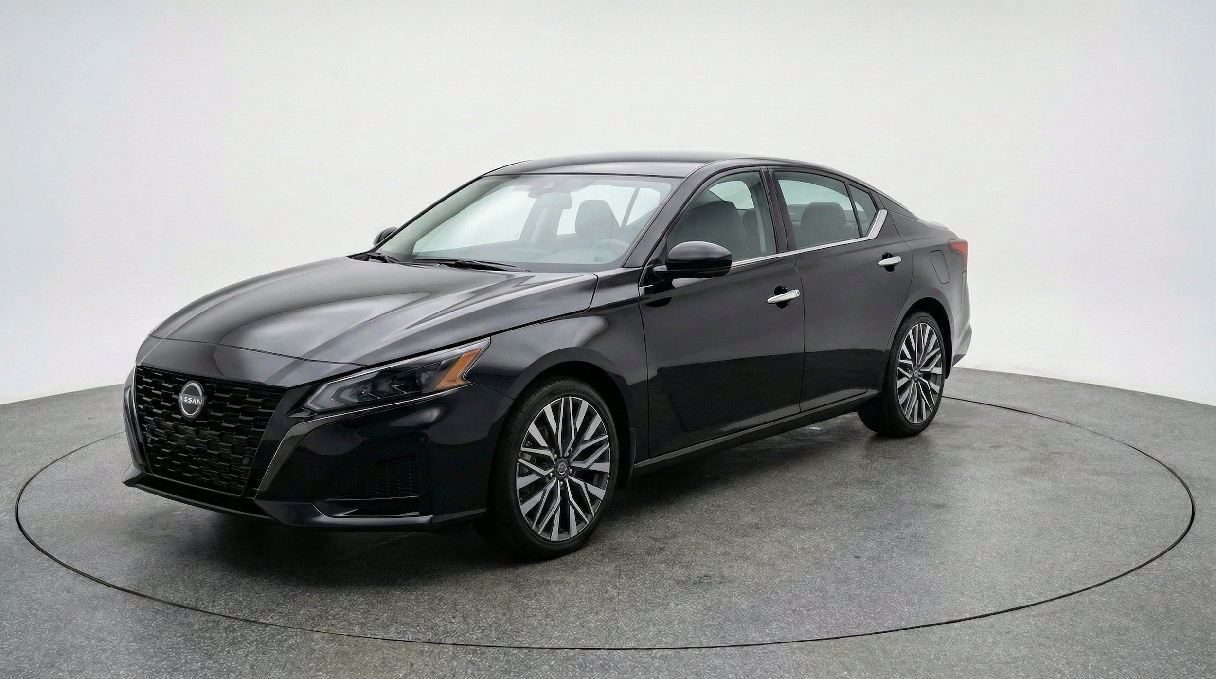 Thumbnail: 2026 Nissan Altima - 3