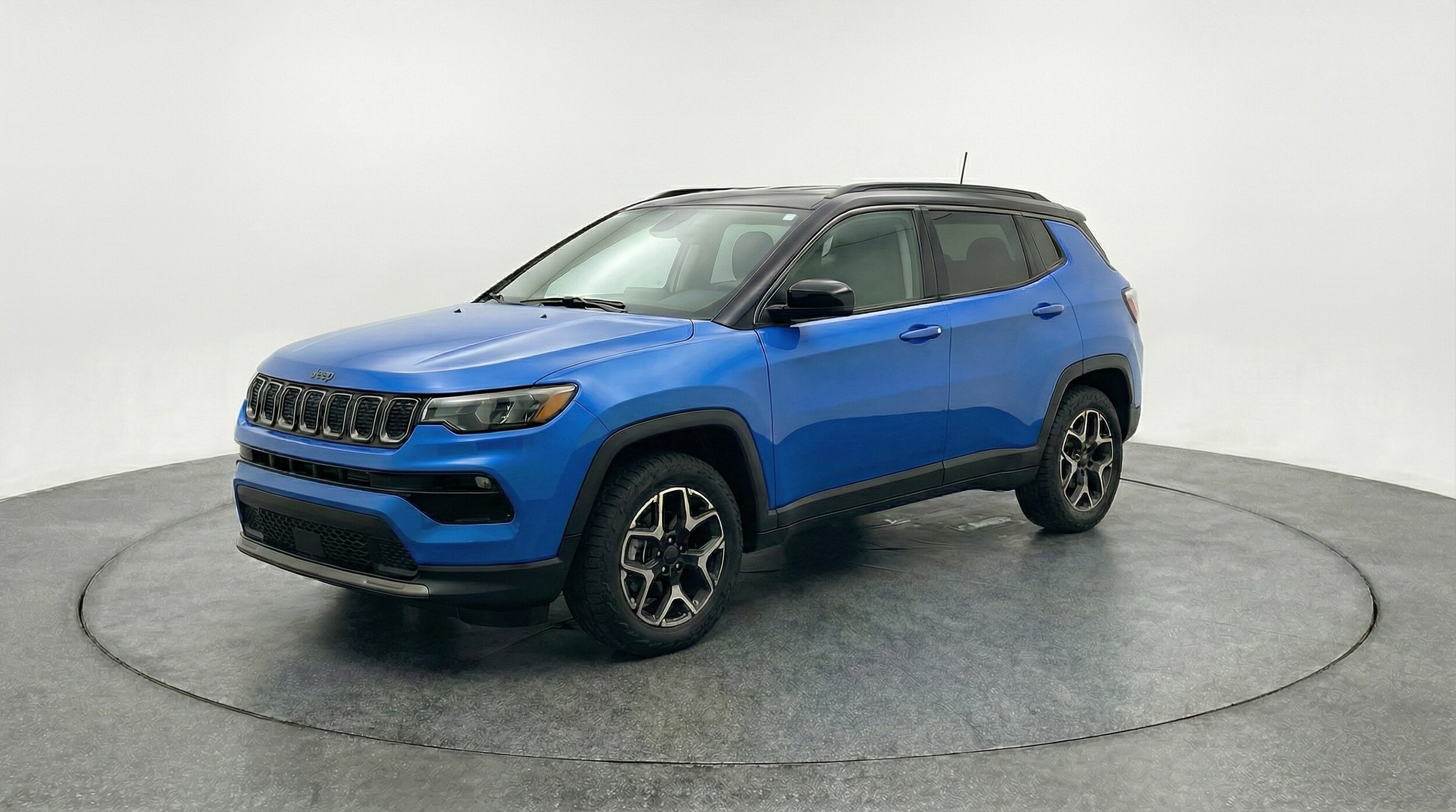 Thumbnail: 2025 Jeep Compass - 3