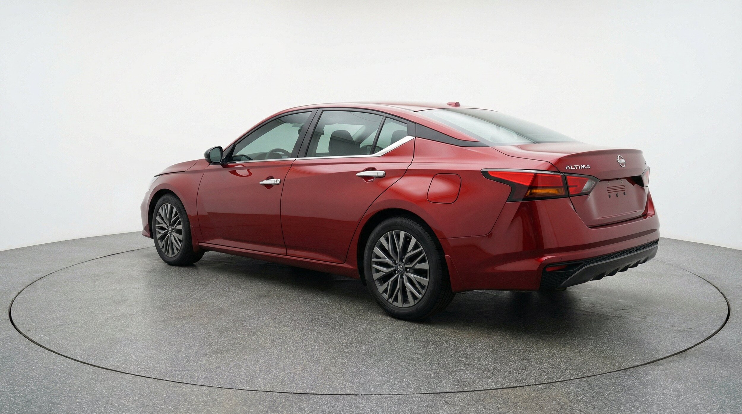 Thumbnail: 2025 Nissan Altima - 6