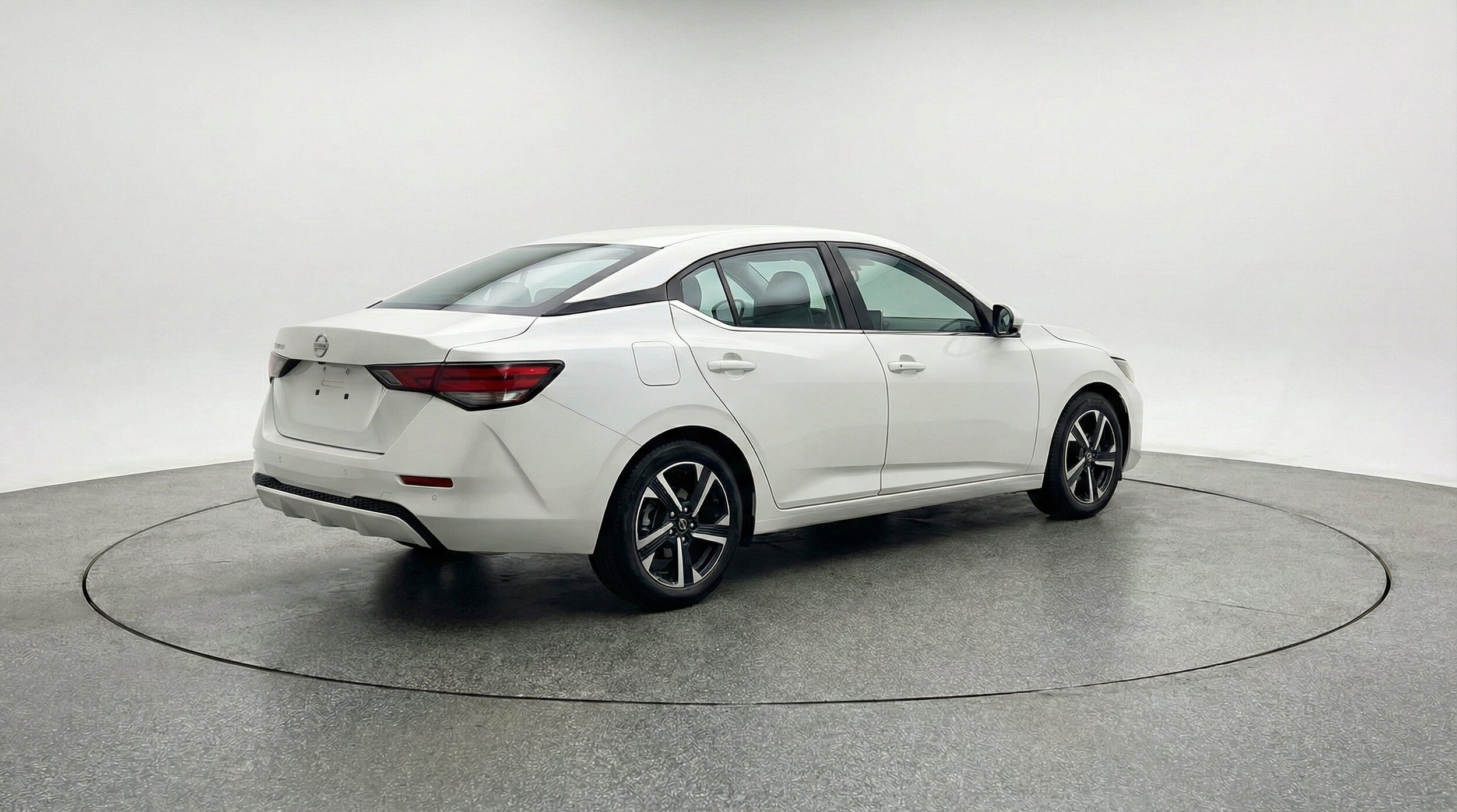 Thumbnail: 2025 Nissan Sentra - 9