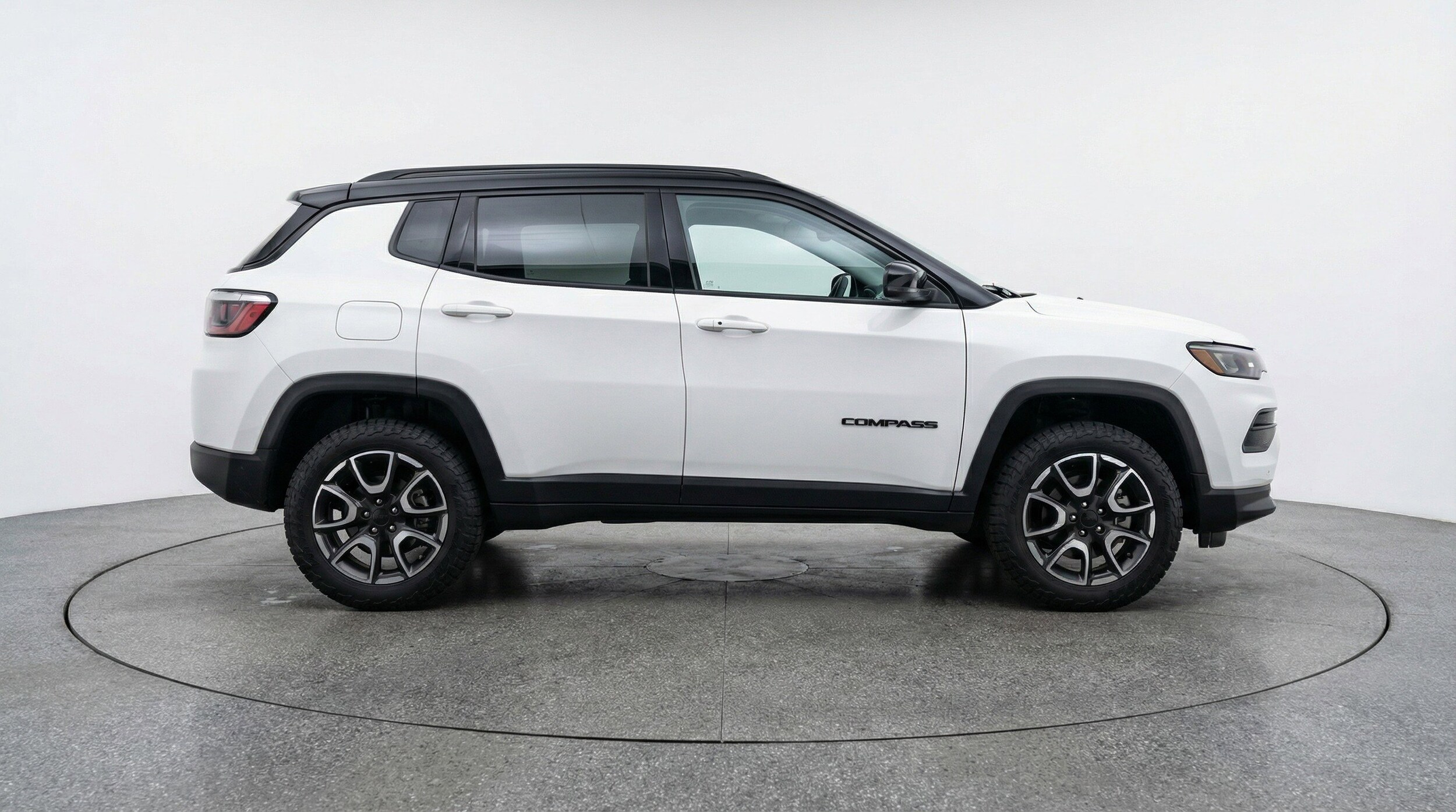 Thumbnail: 2025 Jeep Compass - 11